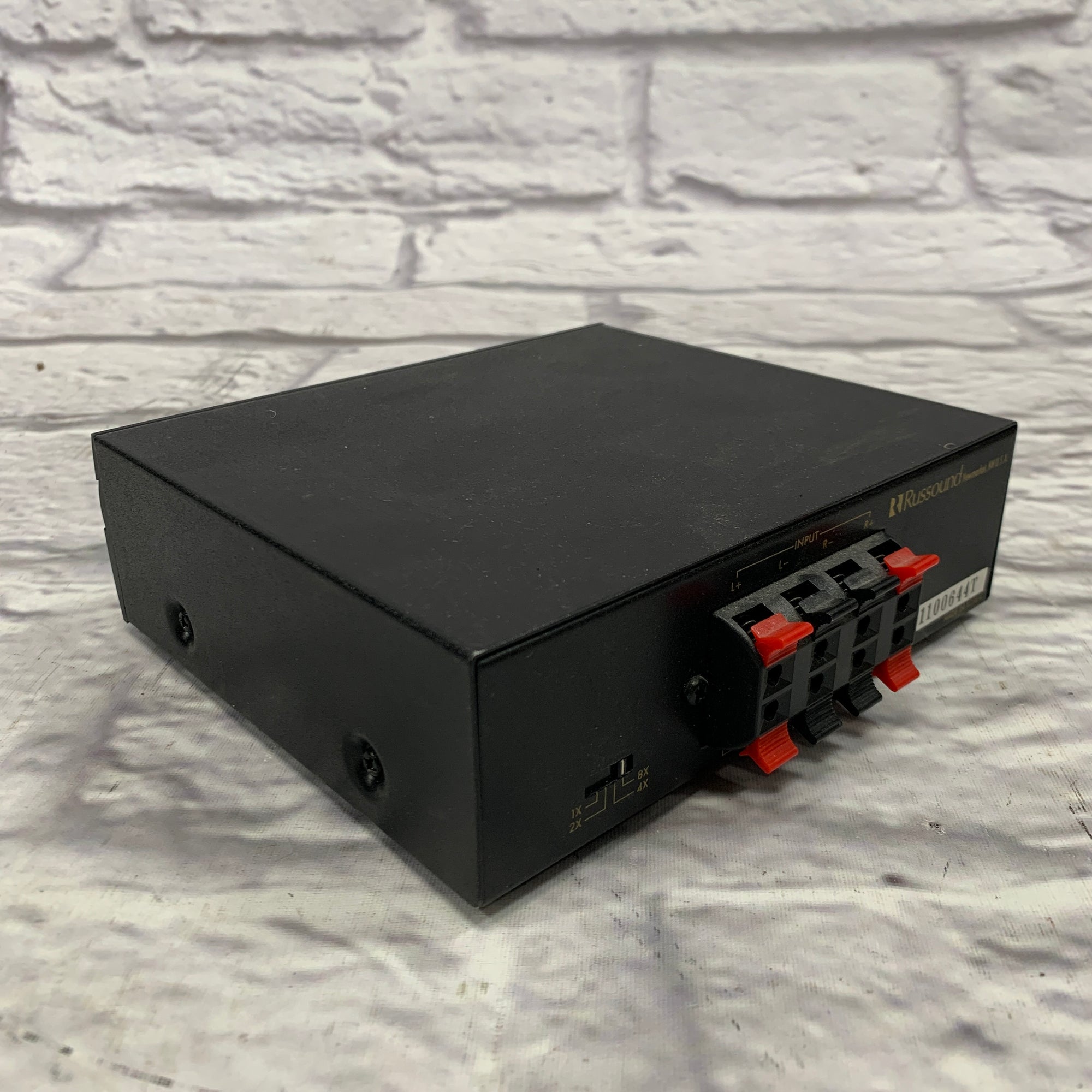 Russound TBL-75 Table Top Volume Control Headphone Extender