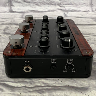 Fishman ToneDeq AFX Preamp EQ and DI with Dual Effects Effects Pedals