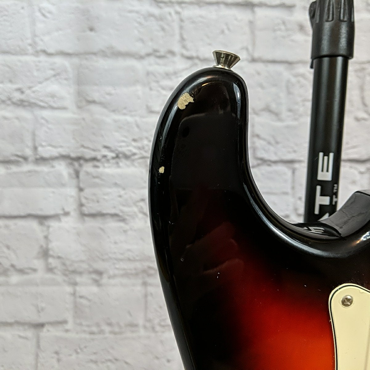 Ion Strat Style Electric Guitar Sunburst