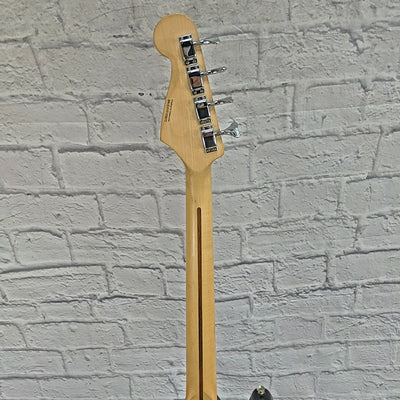 Squier Bronco Short Scale 4 String Bass