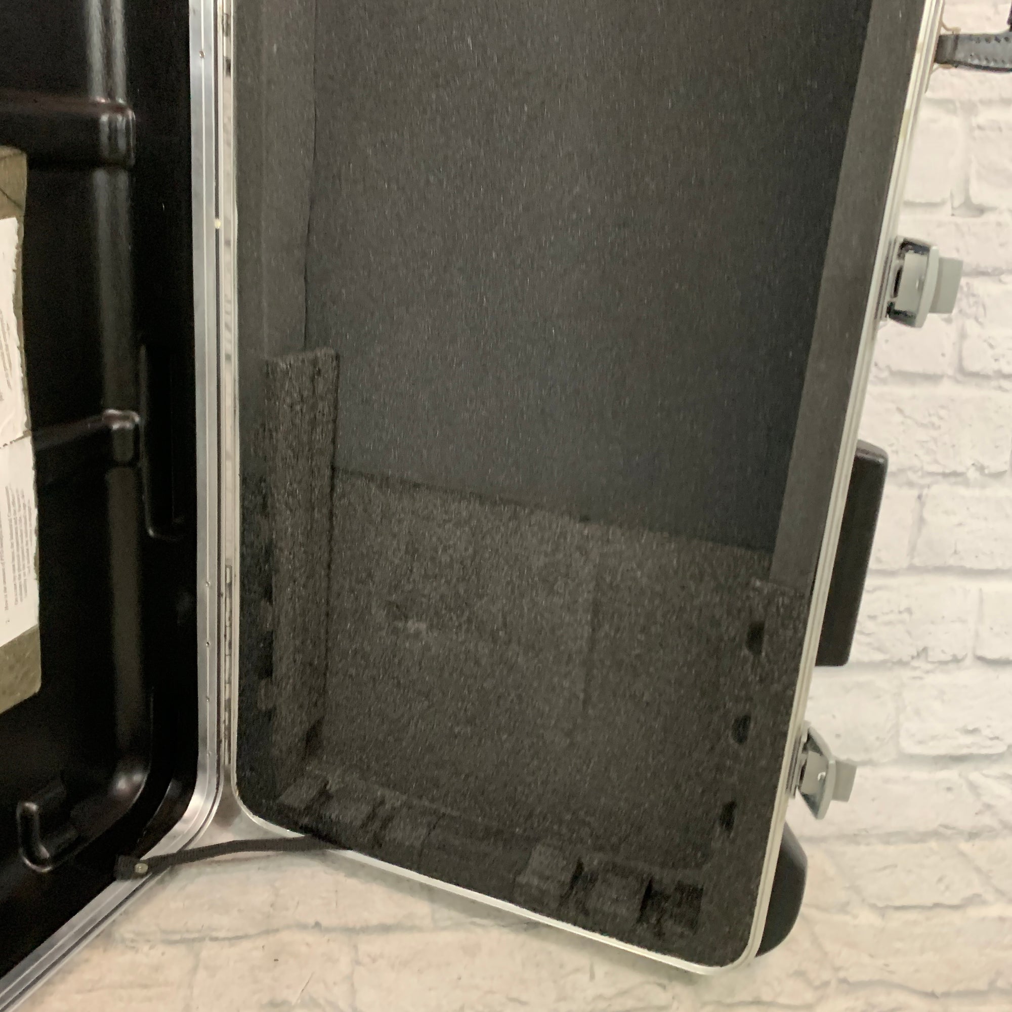 SKB Hardshell Keyboard Case