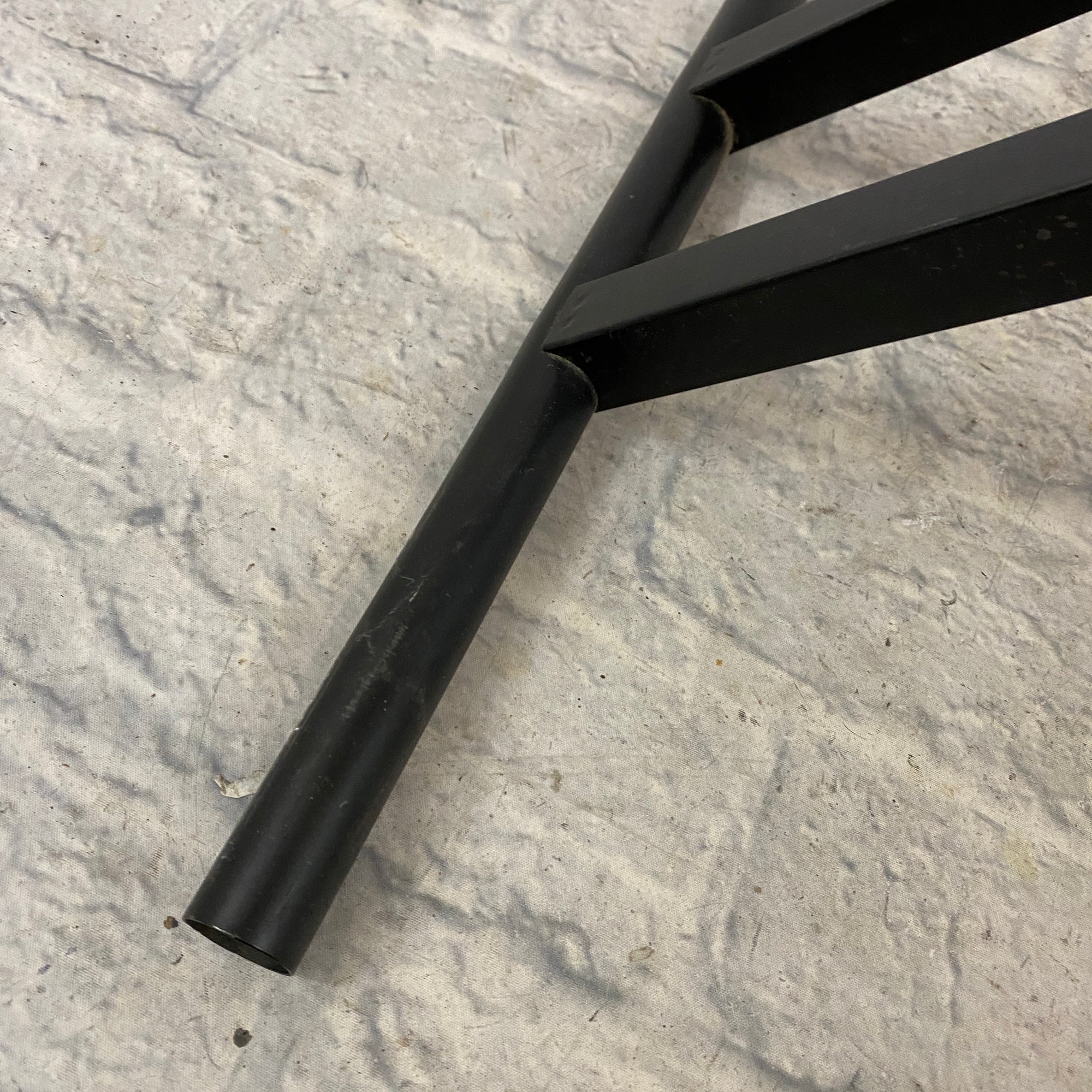 Unknown Black Keyboard Stand