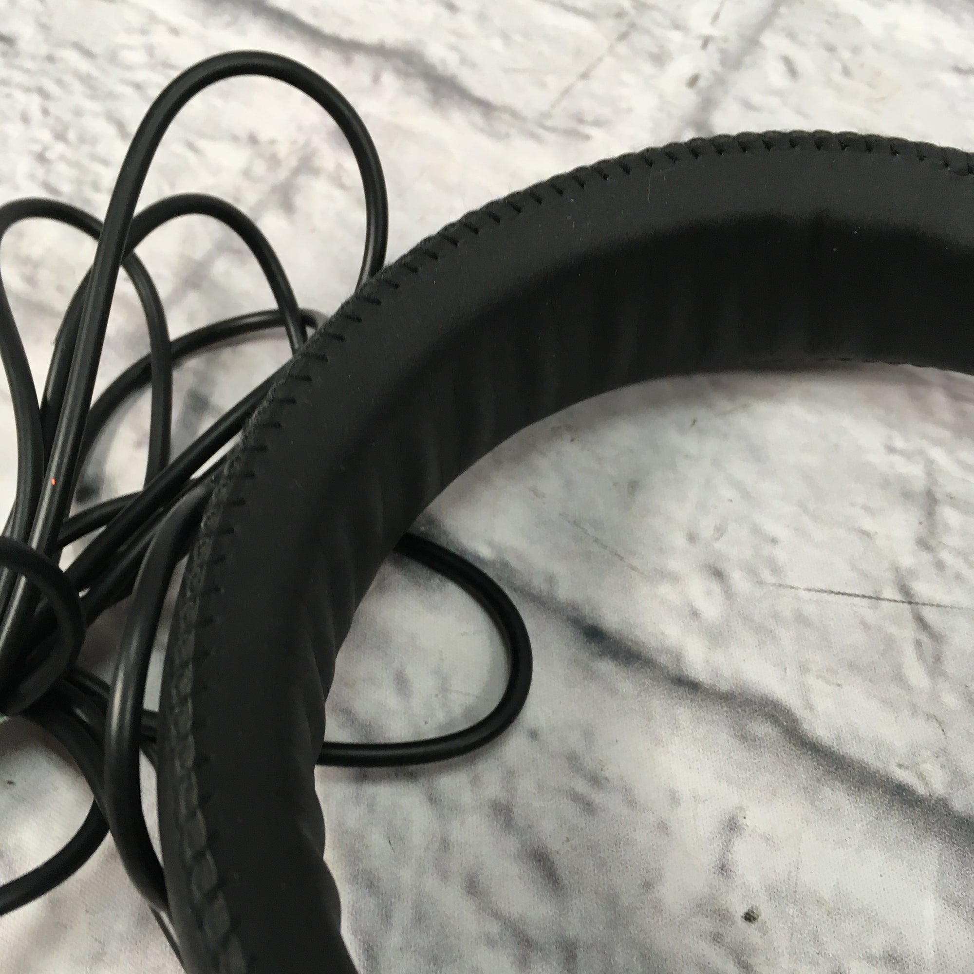 Musicians Gear MG9000 Headphones