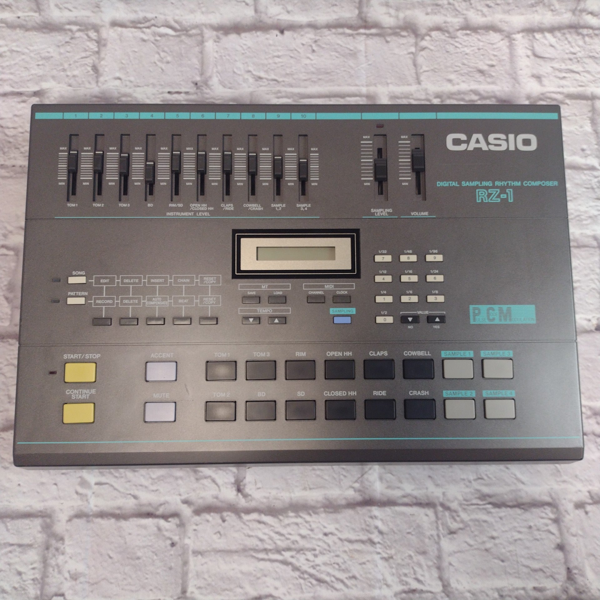 Casio RZ-1 Sampling Rhythm Composer Drum Machine