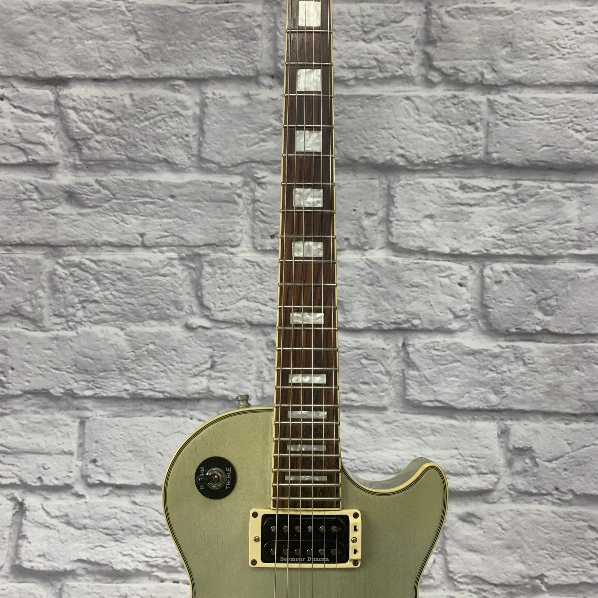 ギター Epiphone Les Paul Custom PRO TV Silver Epiphone TV Silver Les Paul Custom Pro Ltd Ed Electric Guitar | Reverb