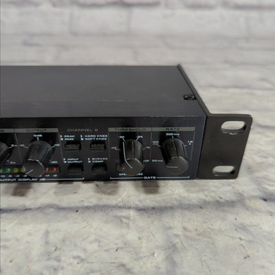 Alesis 3630 Dual Channel Compressor Limiter w/ Gate