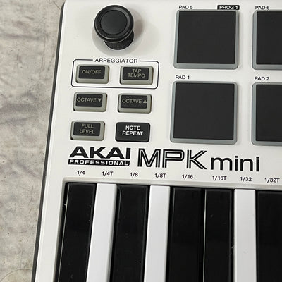 Akai MPK Mini Black White Midi Controller w/ cable