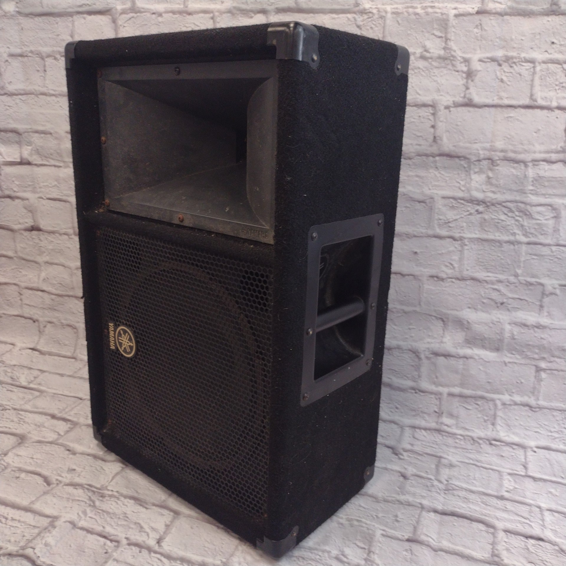 Yamaha SM12V Floor Monitor 12 Passive Speaker
