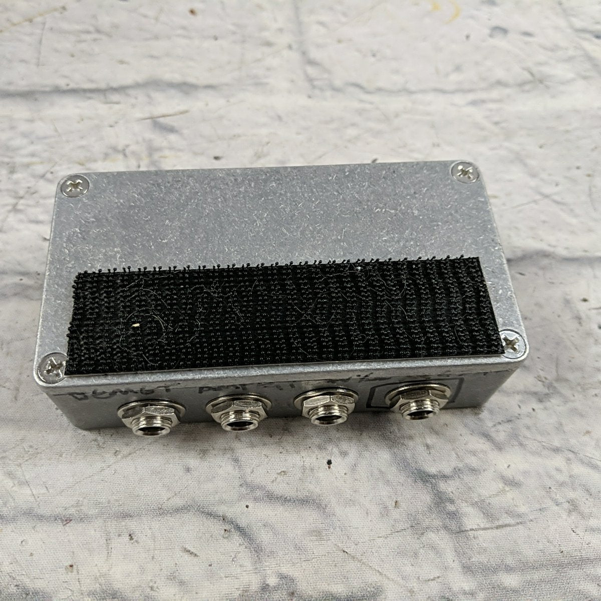 Unknown Pedal Sized Passive Patchbay