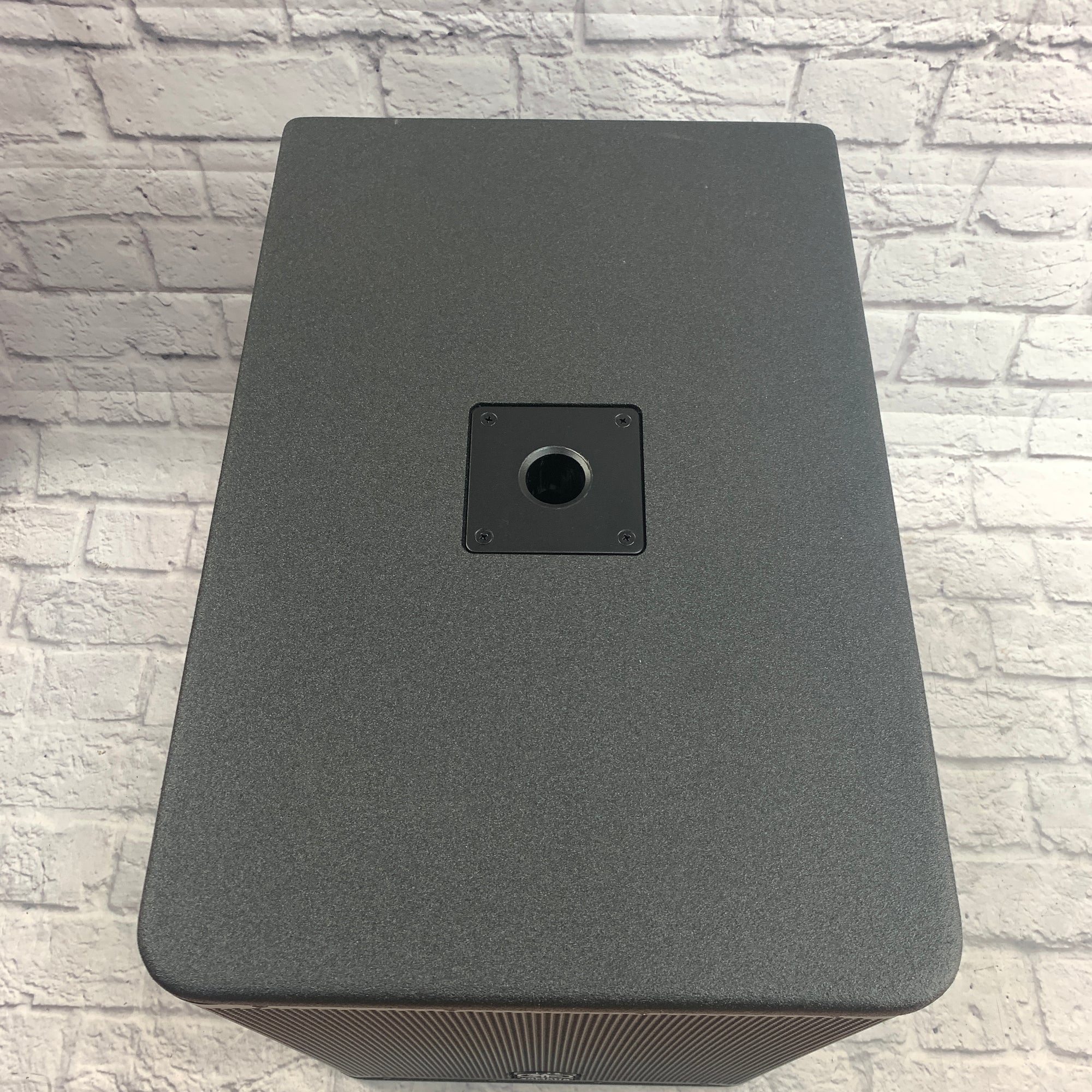 Yamaha DXS12 12in Active Subwoofer