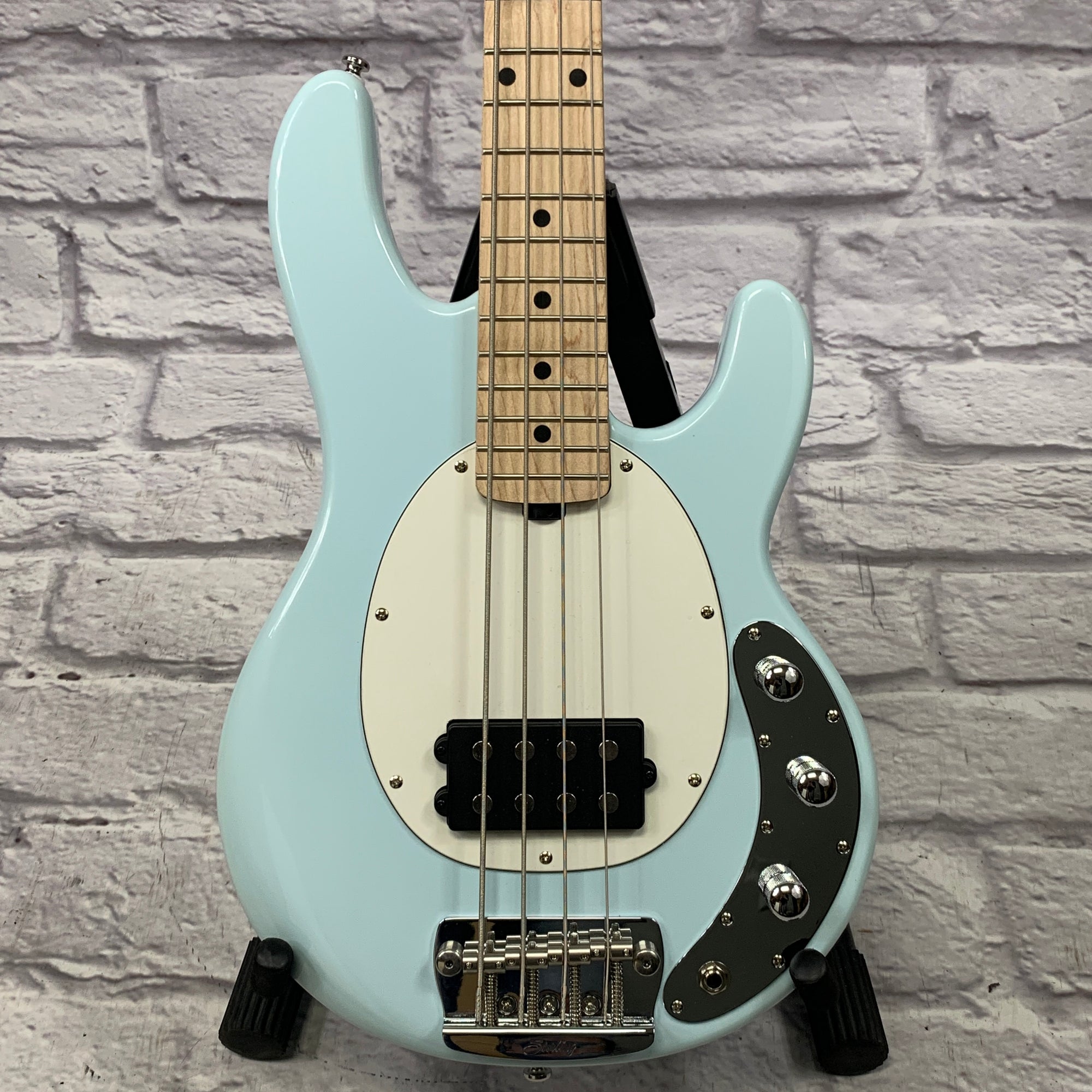 Sterling Short Scale Sting Ray Daphne Blue
