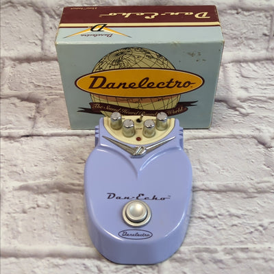 Danelectro DE-1 Dan Echo Delay Pedal