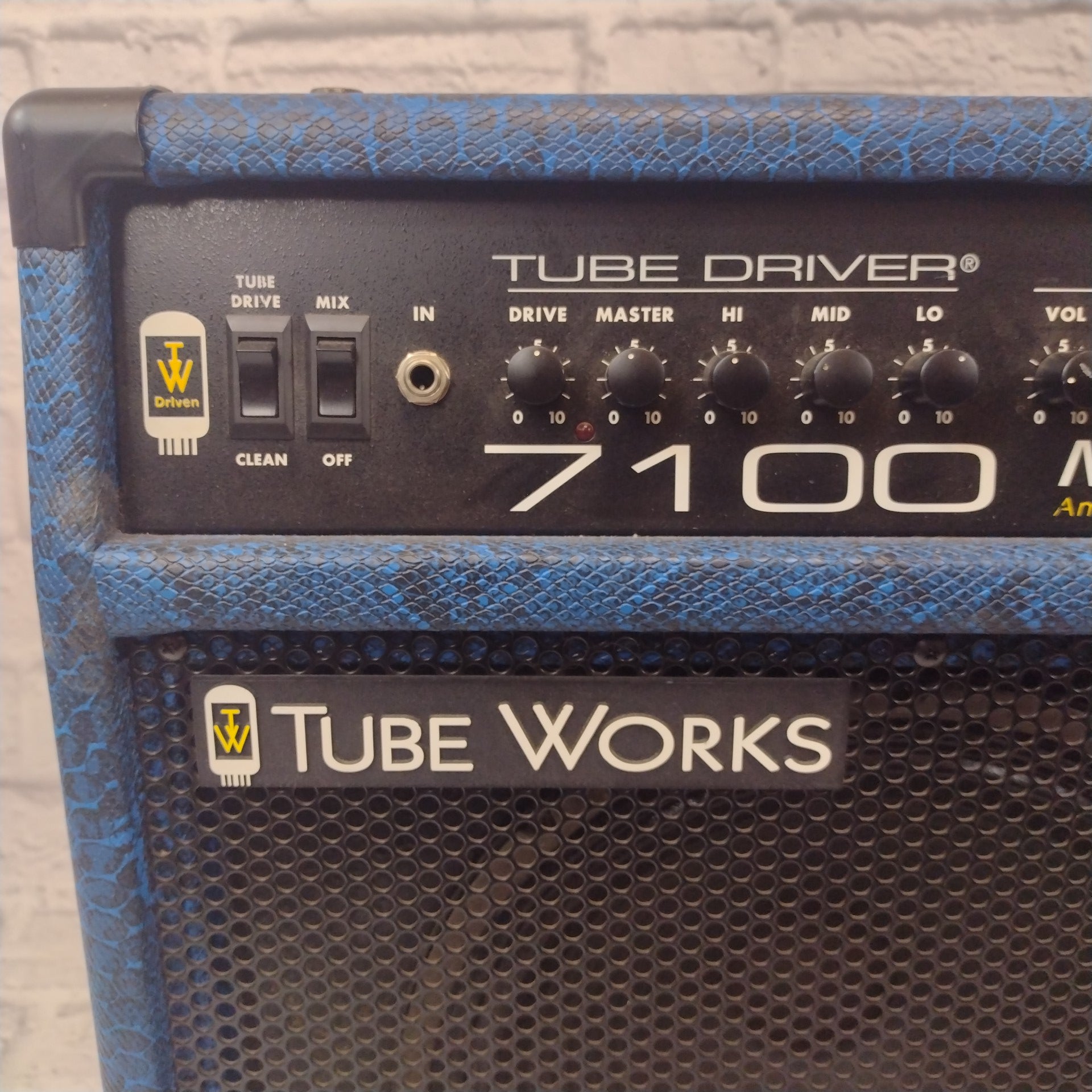 Tube Works MOS Valve 7100 Blue Snake Skin Guitar Combo Amp