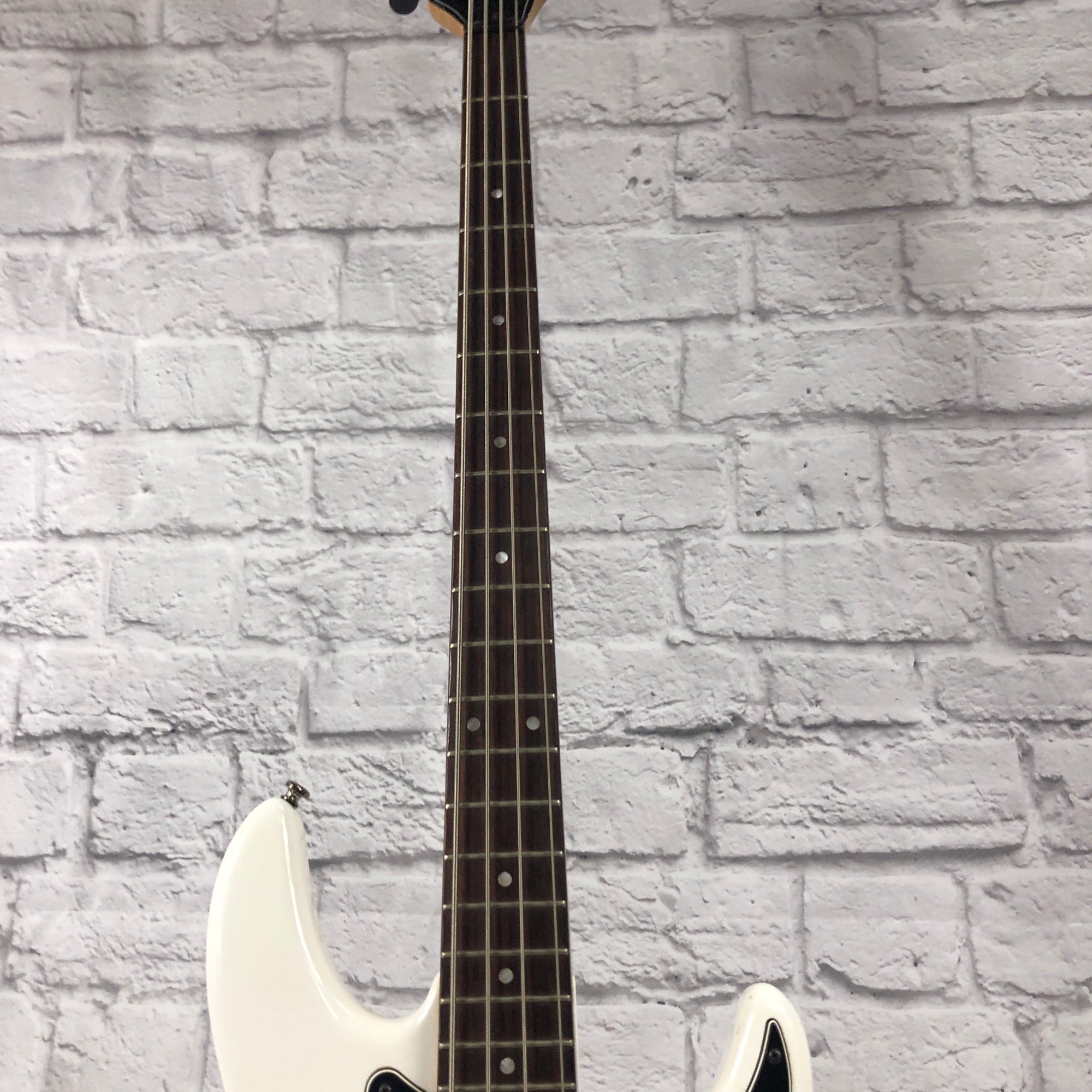 Peavey Fury 4 String Bass White 1980s