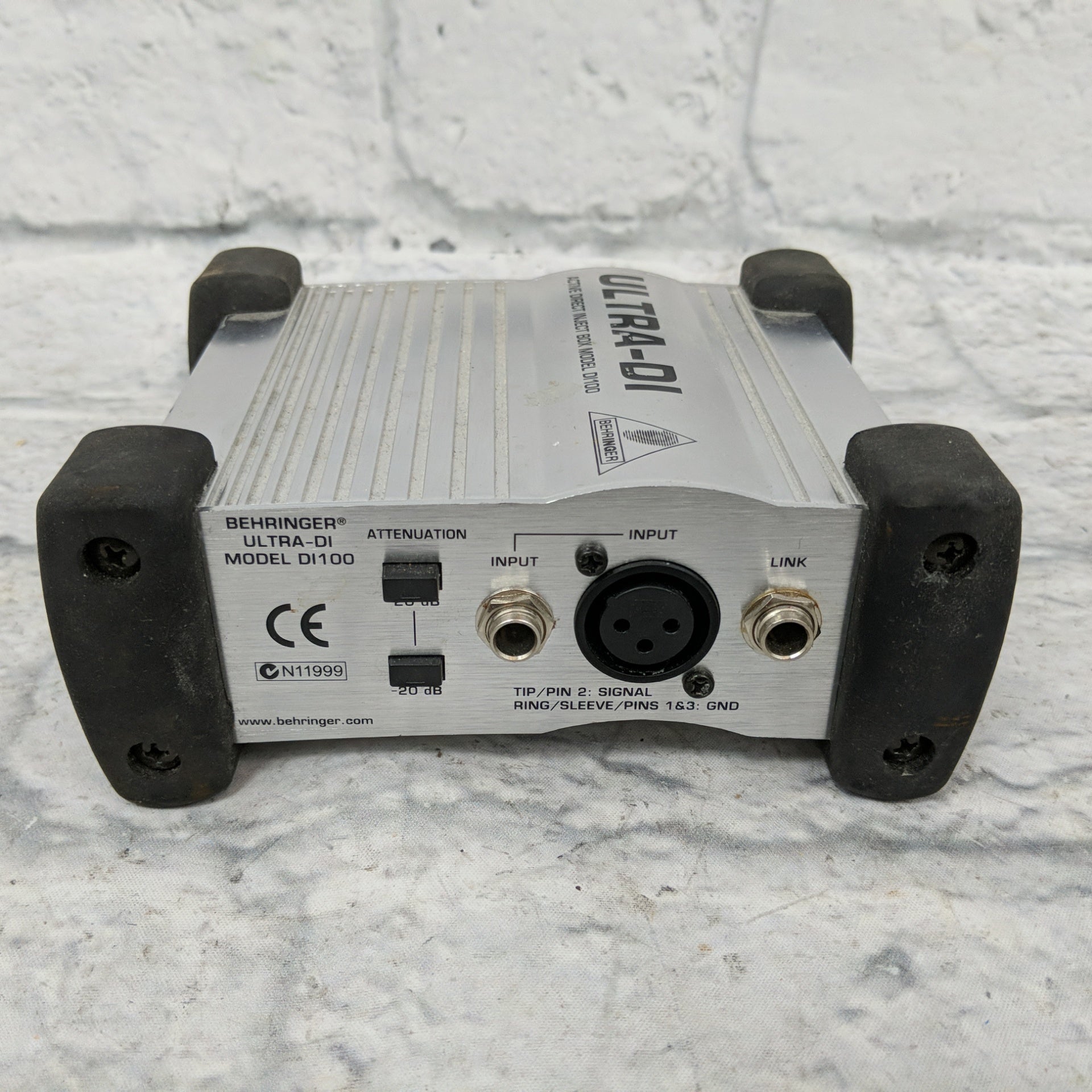 Behringer Ultra-DI Box
