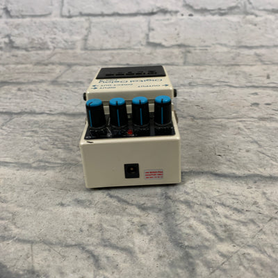 Boss DD-3 Delay (Black & Silver Taiwan)