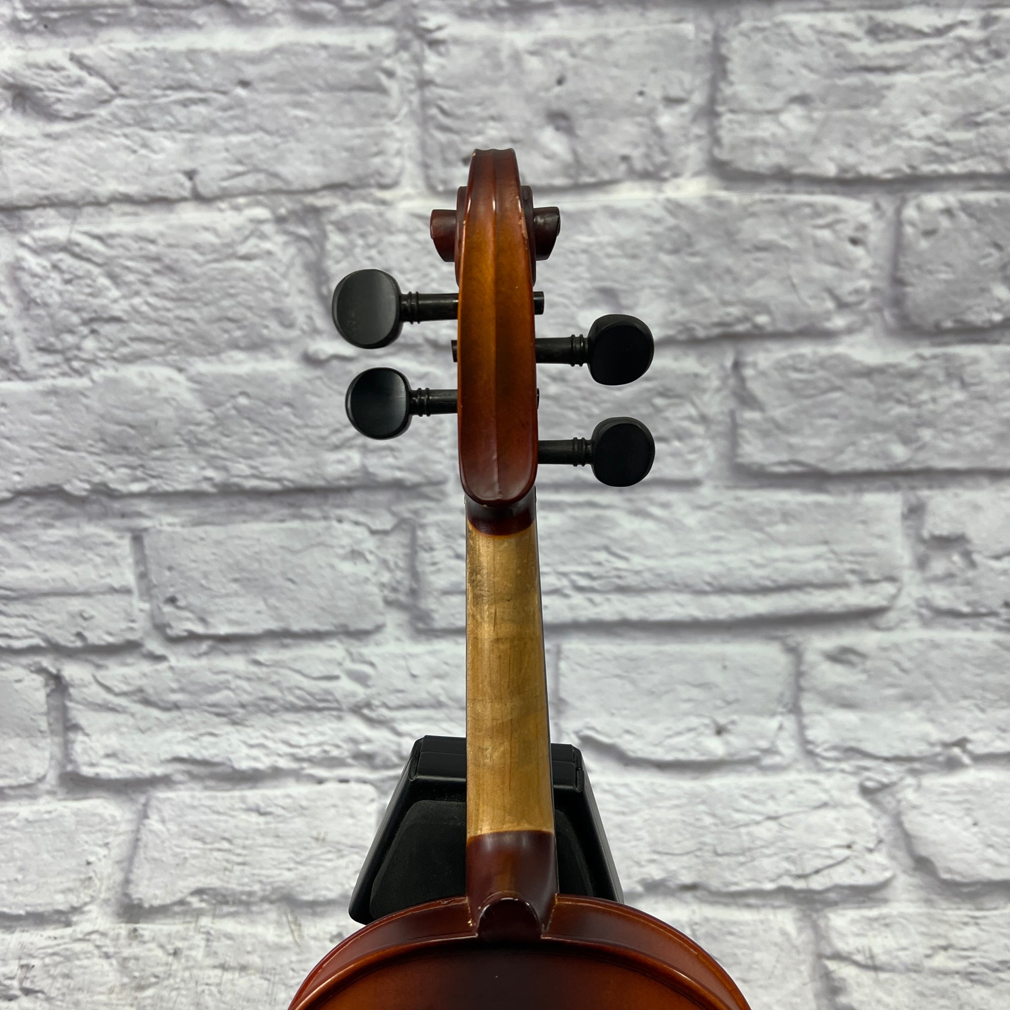Hunter 4/4 Violin