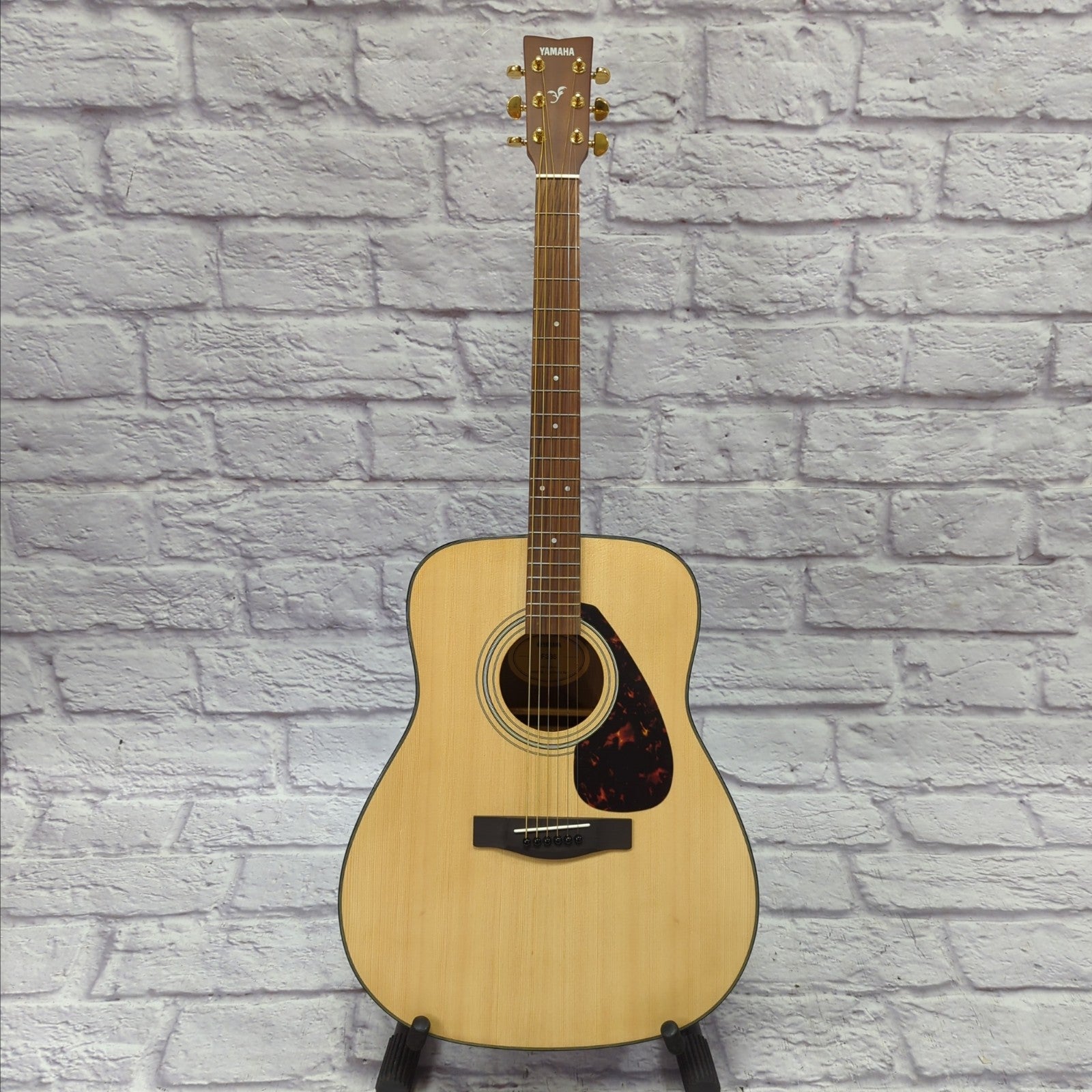 Yamaha F335 Acoustic Guitar - Natural - Evolution Music