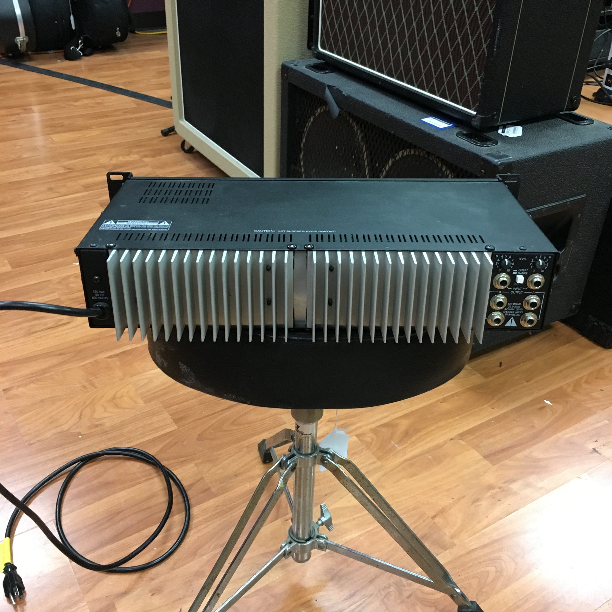 Peavey PV260 Power Amp