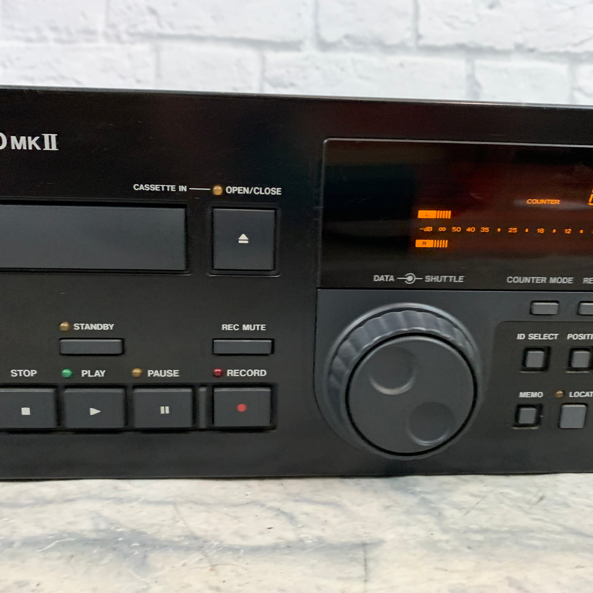 Tascam DA-30 DA30 MKII Digital Audio Tape Deck DAT Recorder