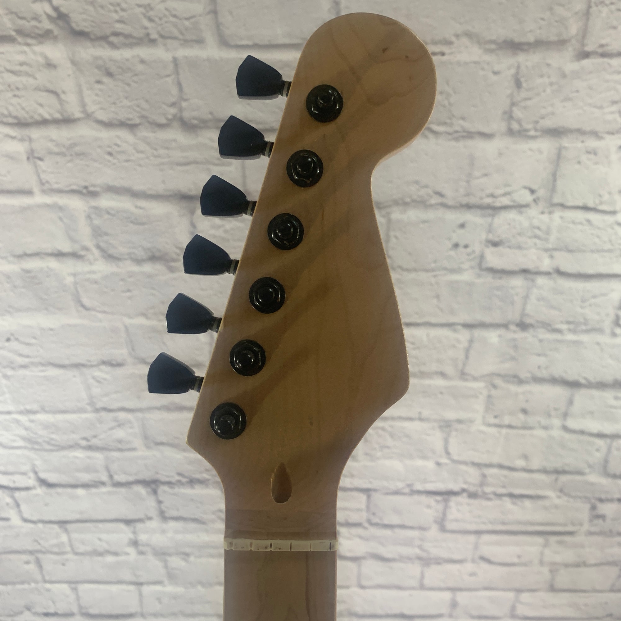 Unknown 22 Fret Maple Guitar neck w/ Tuners