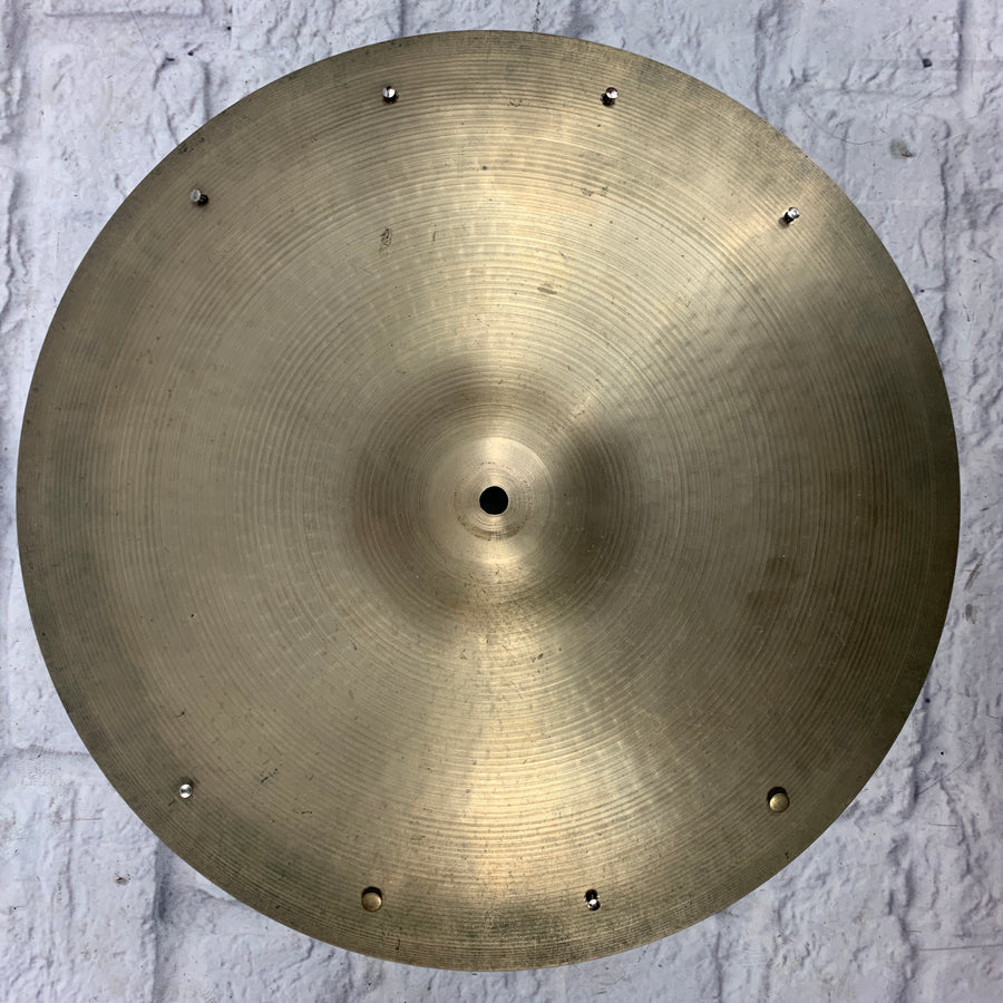 Zildjian 17 Avedis Crash Cymbal with Rivets