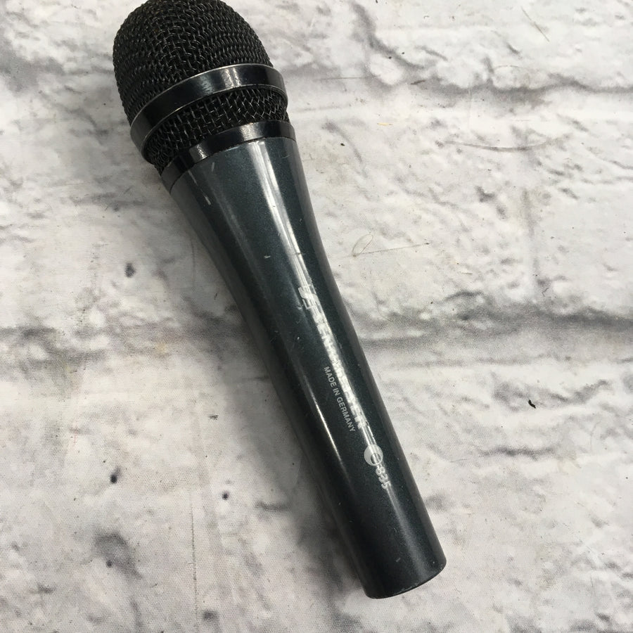 Sennheiser E835 Dynamic Vocal Microphone