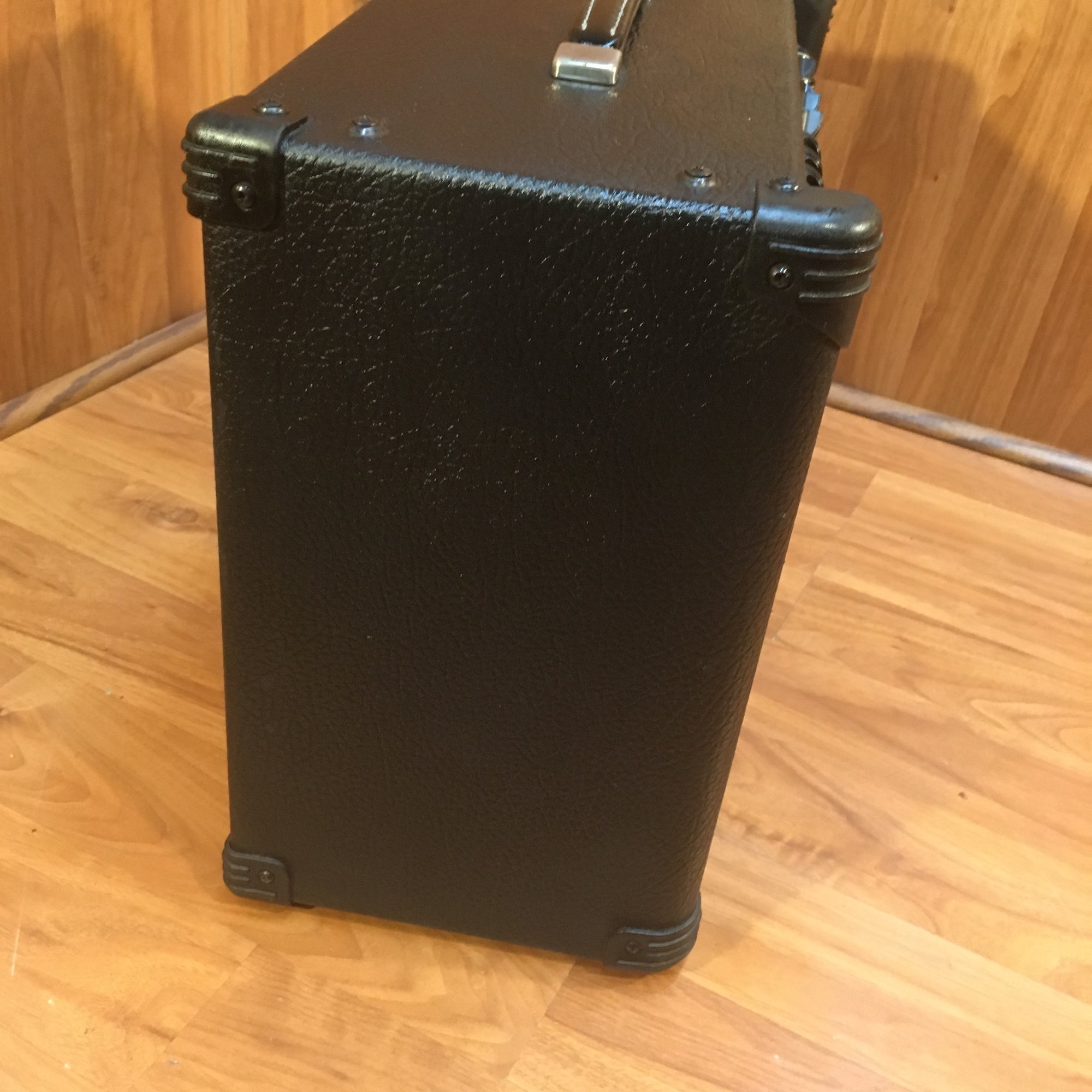 Peavey Envoy 110 Red Line 1x10 Combo Amp