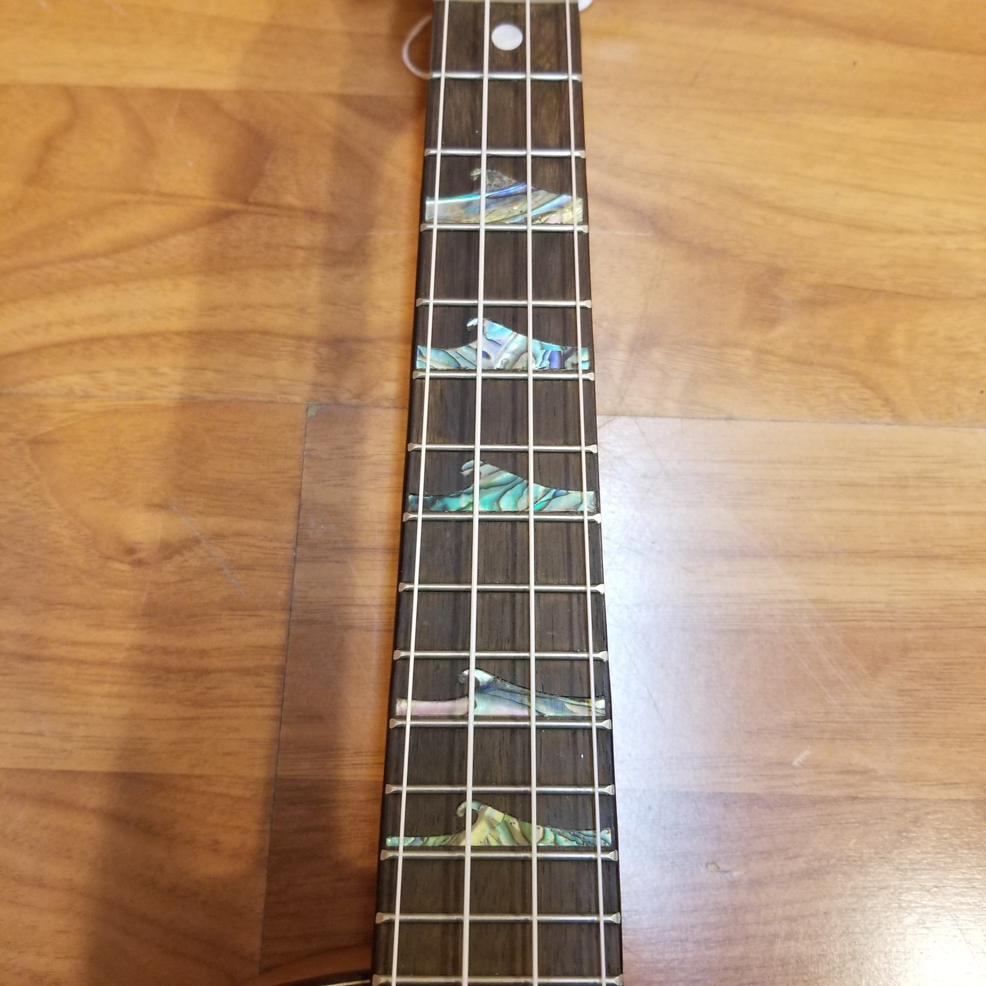 Luna HTC Koa Ukulele w Pickup