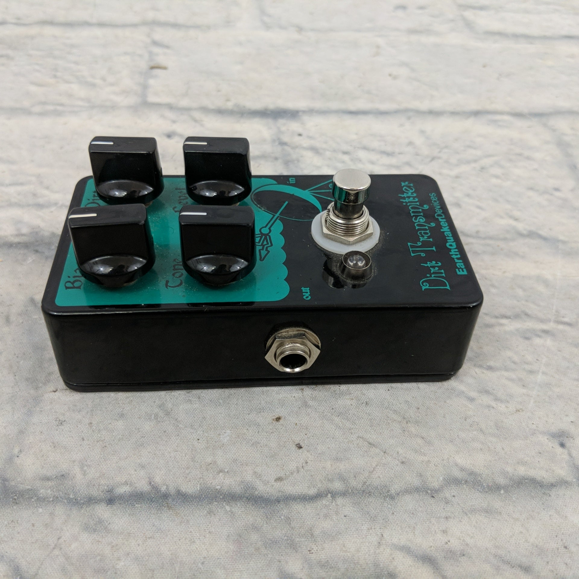 ギター EarthQuaker Devices Dirt Transmitter Dirt Transmitter Legacy Reissue Fuzz Driver — EarthQuaker