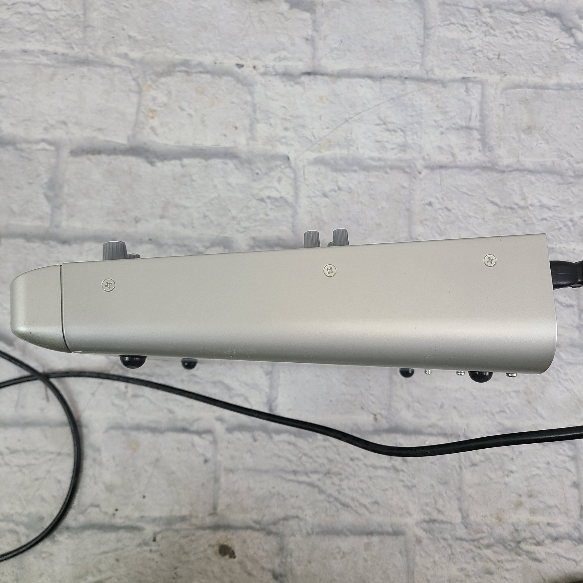 mi-mo Mackie Micro Series 1202-VLZ 12-Channel Mic / Line Mixer (USED)