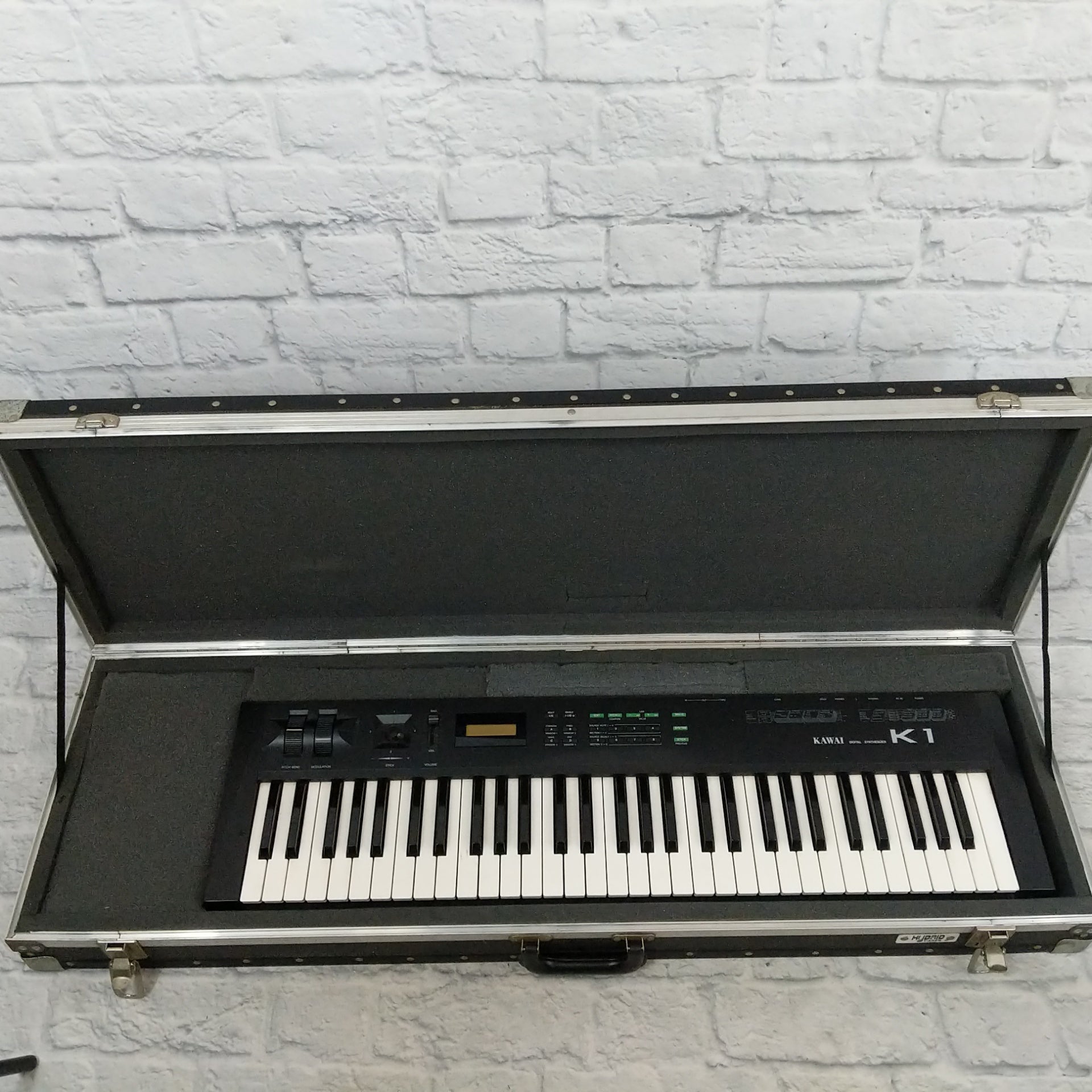 Kawai K1 Digital Synth with Hard Case - Evolution Music