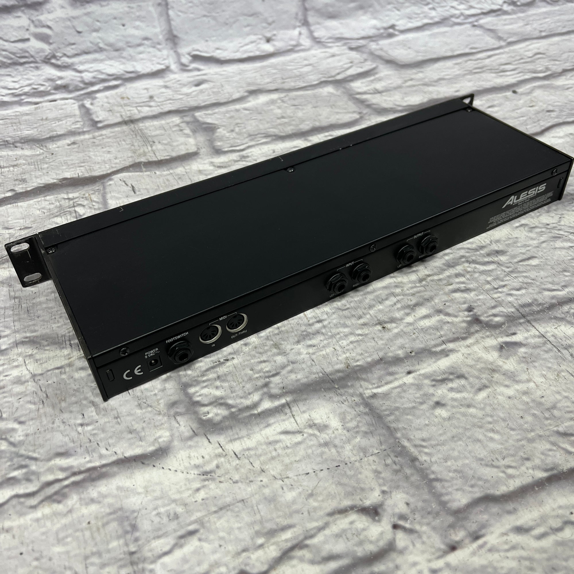 Alesis midiverb4 Rack Unit