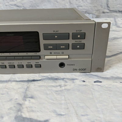 Denon DN-600F Compact Disk CD Player