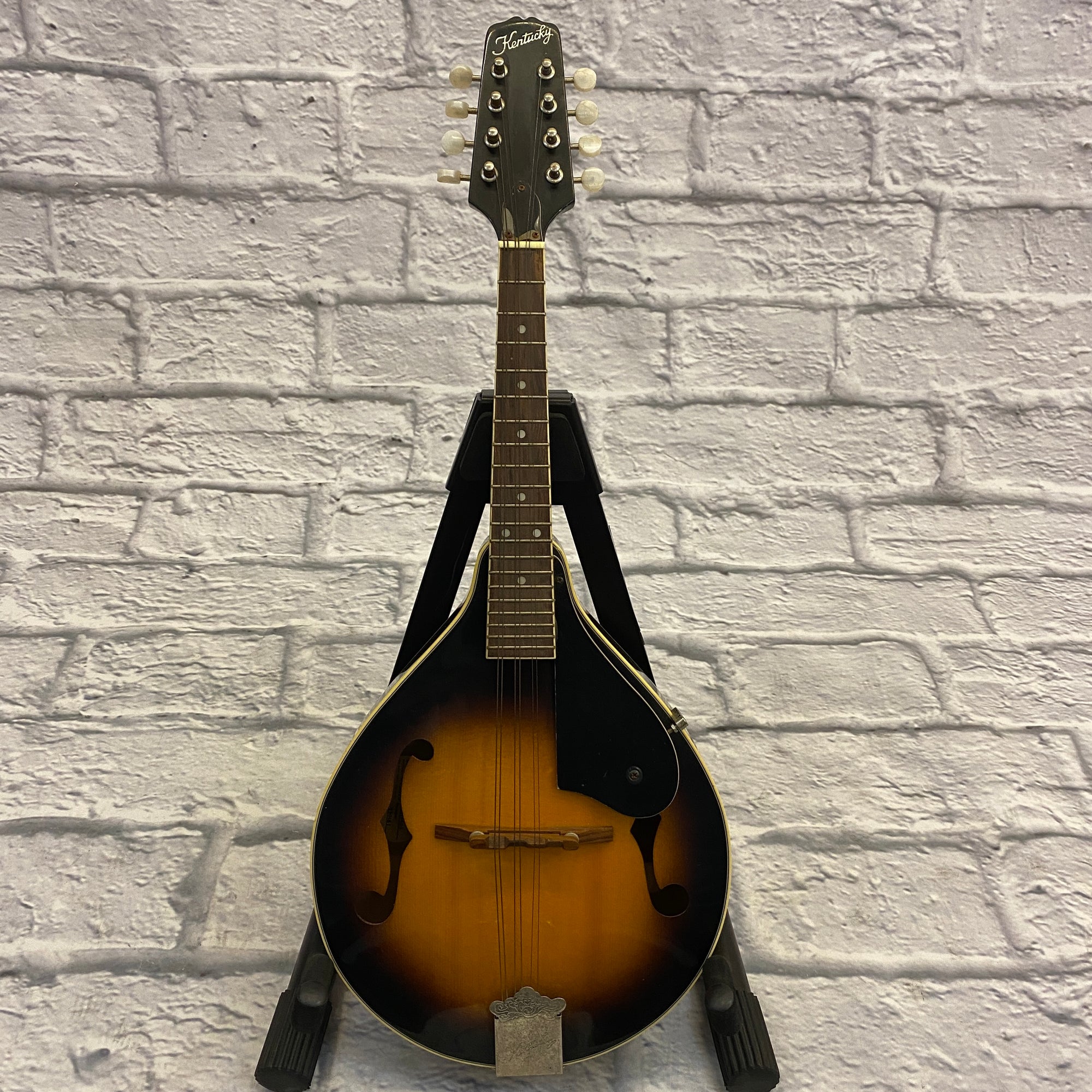 Kentucky KM-140 Mandolin