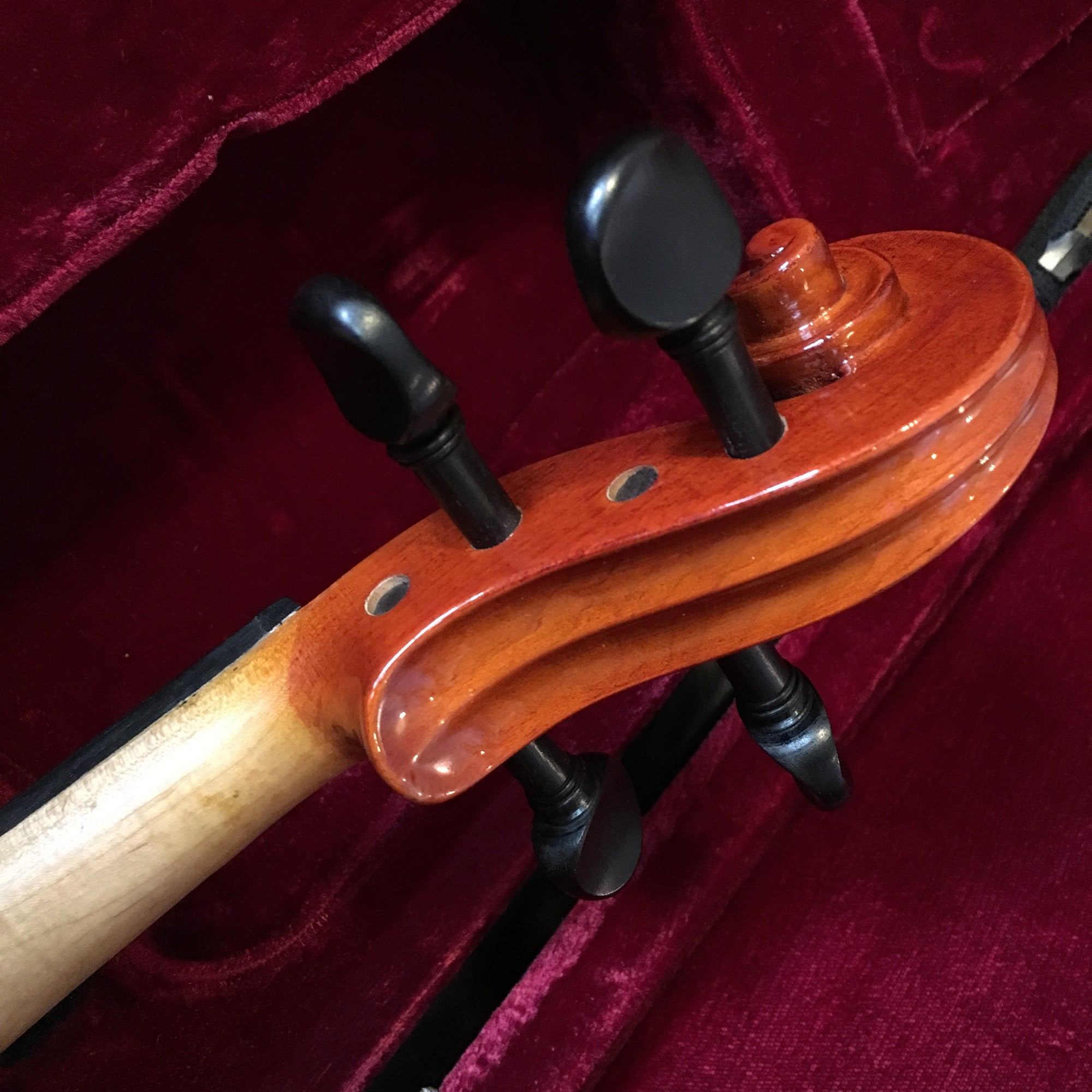 Dipalo 4/4 Student Violin Outfit w Case/Bow