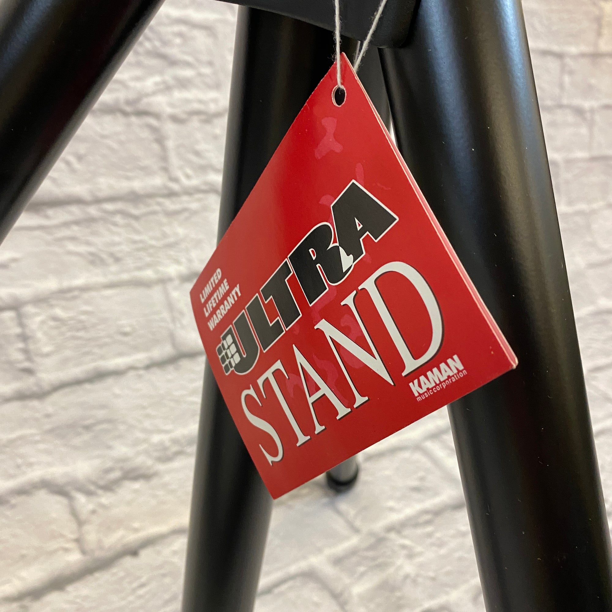 Ultra KS156BK Speaker Stand Pair