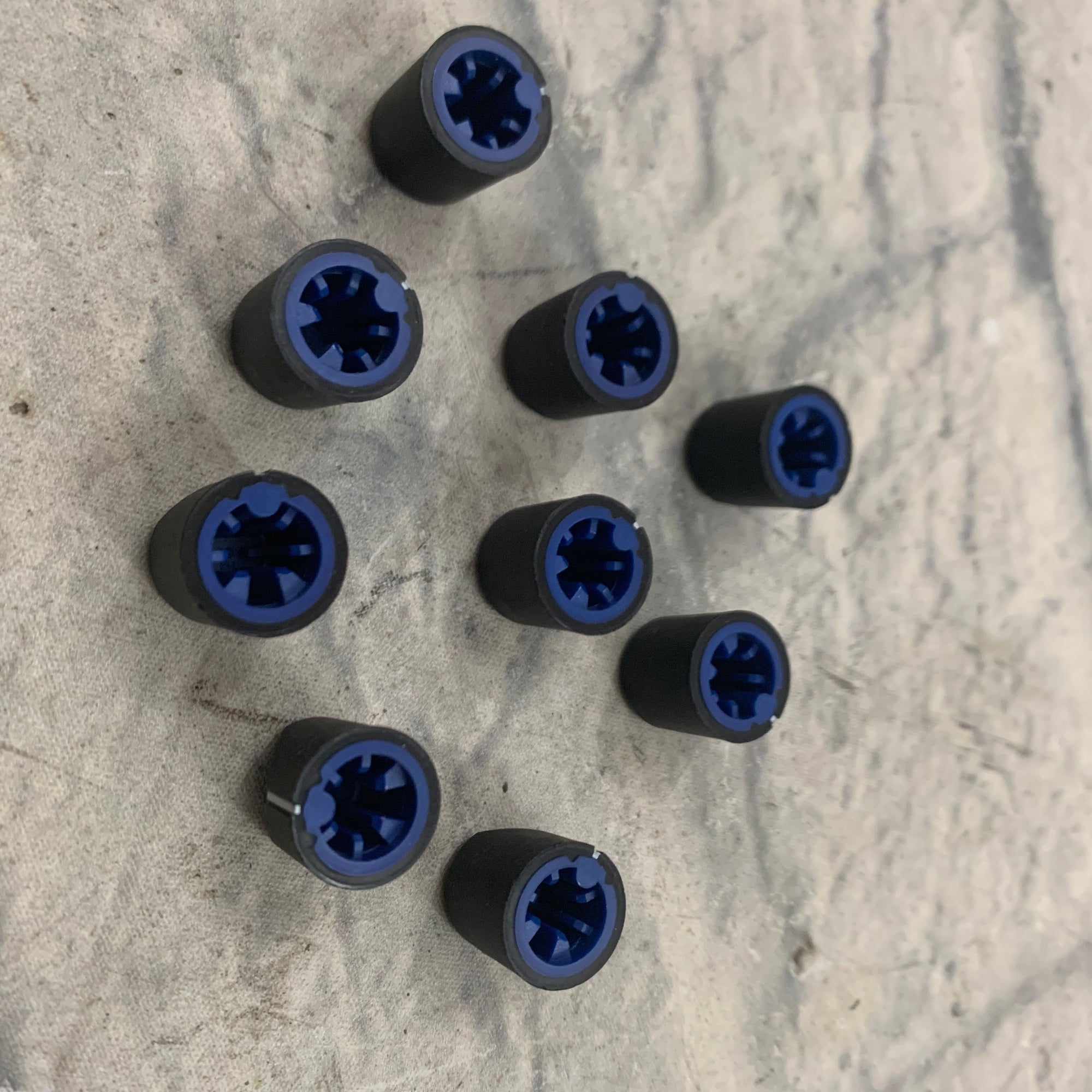 Crate Amplifier Part - Set of 9 Push On D-Shaft Knobs Blue / Black