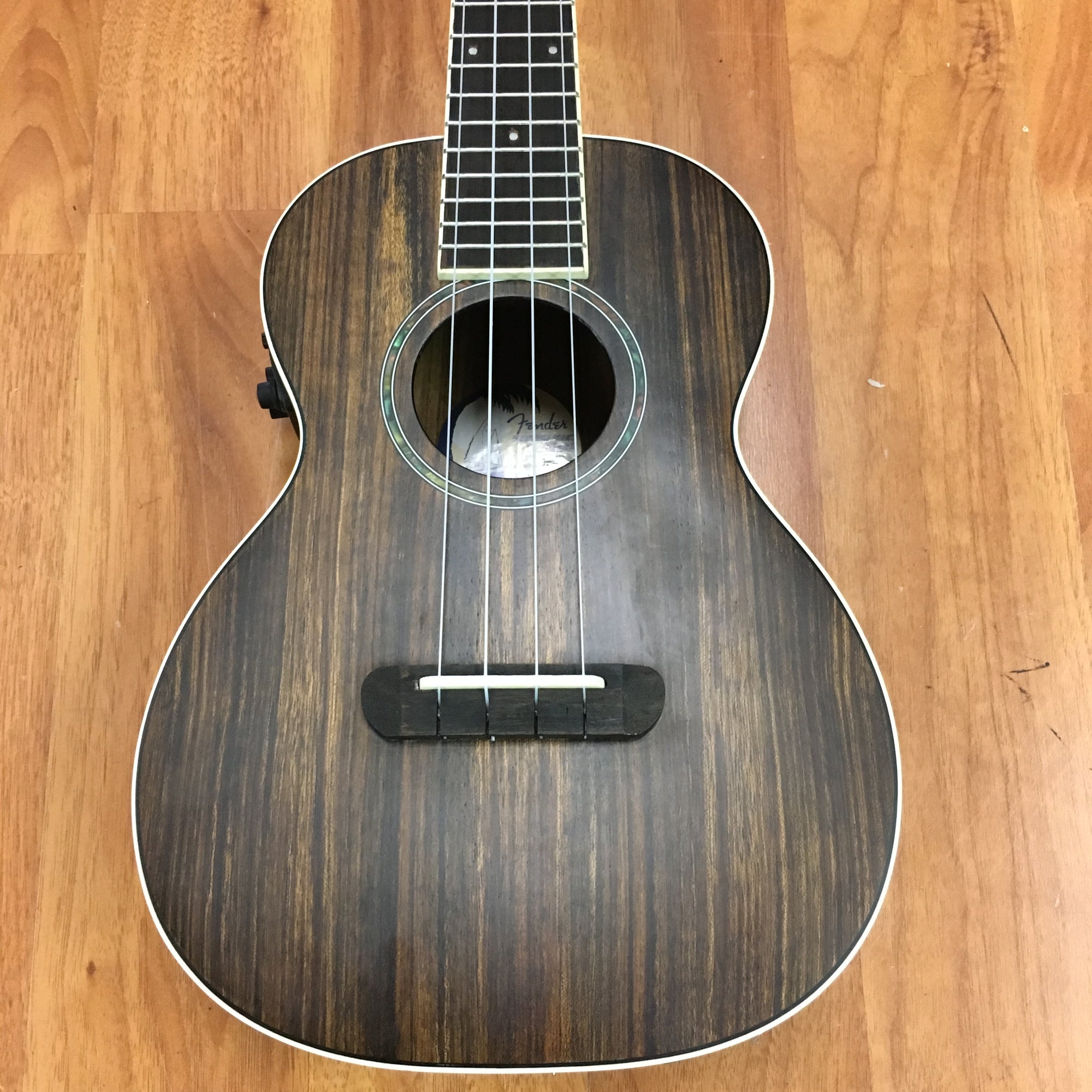Fender California Coast Rincon Tenor Ukulele