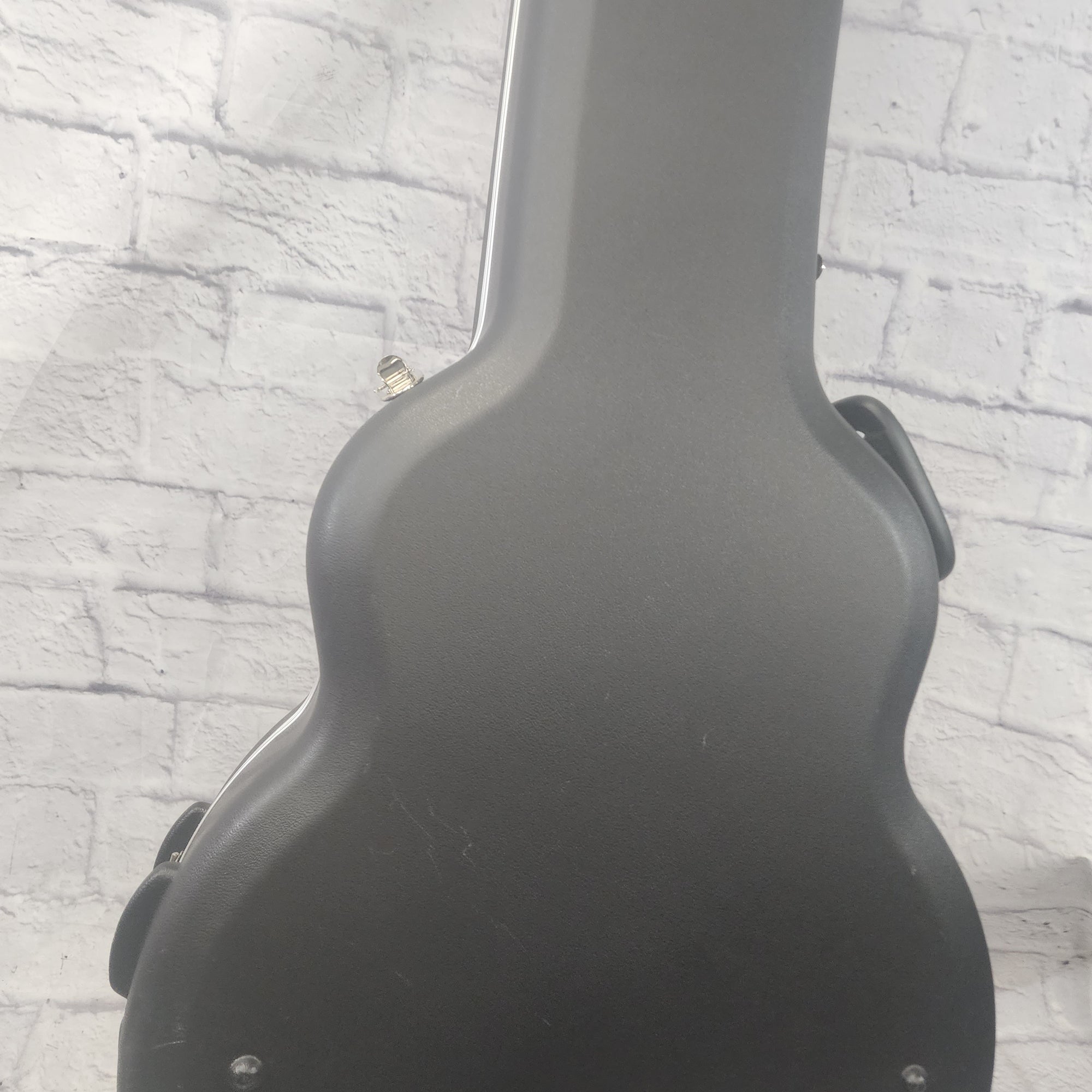 Road Runne Dreadnaught Acoustic Hard Case