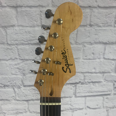 Squier Bullet Electric Guitar White