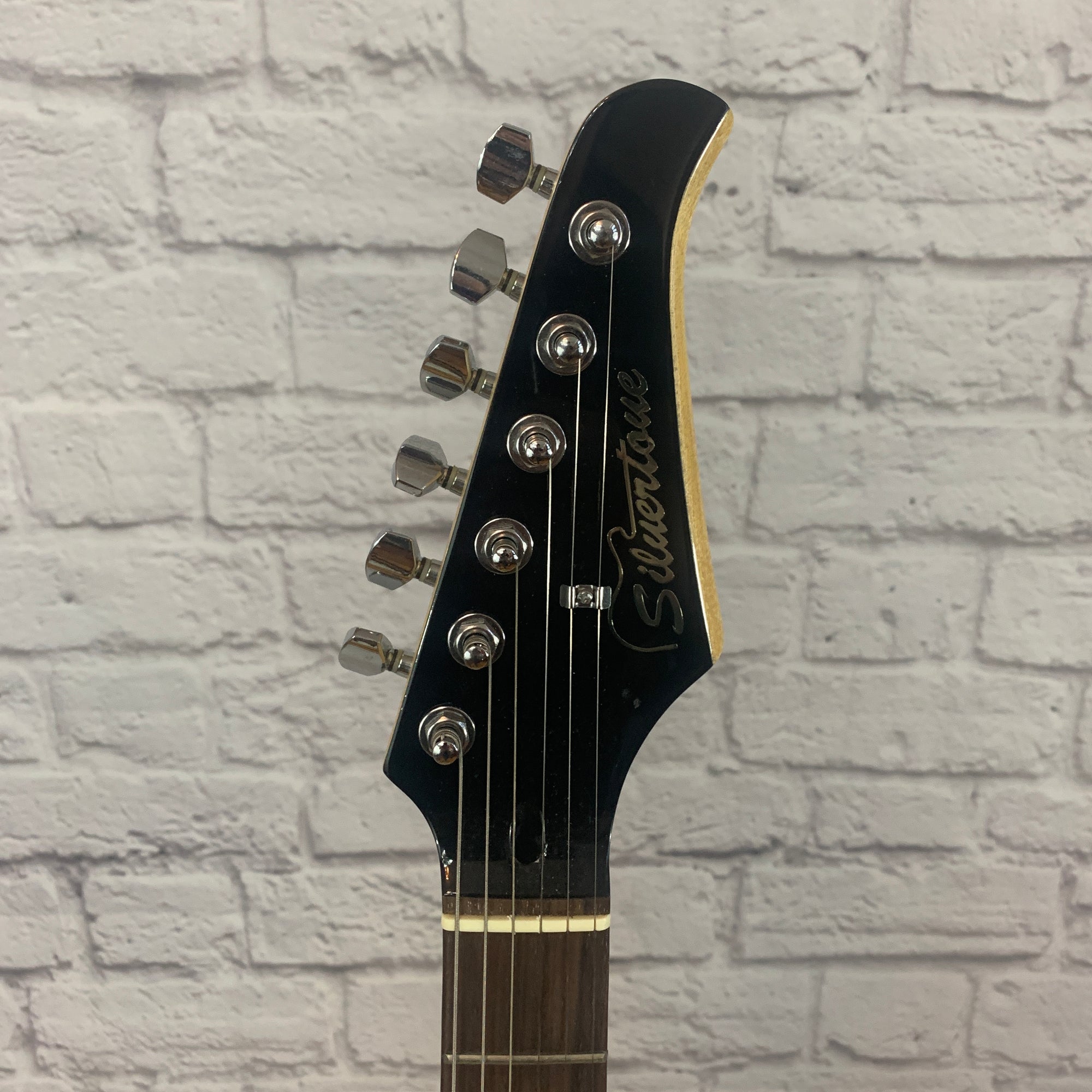 Silvertone SS15 Revolver Double Cut 2000s Blue Gray Stratocaster Guitar
