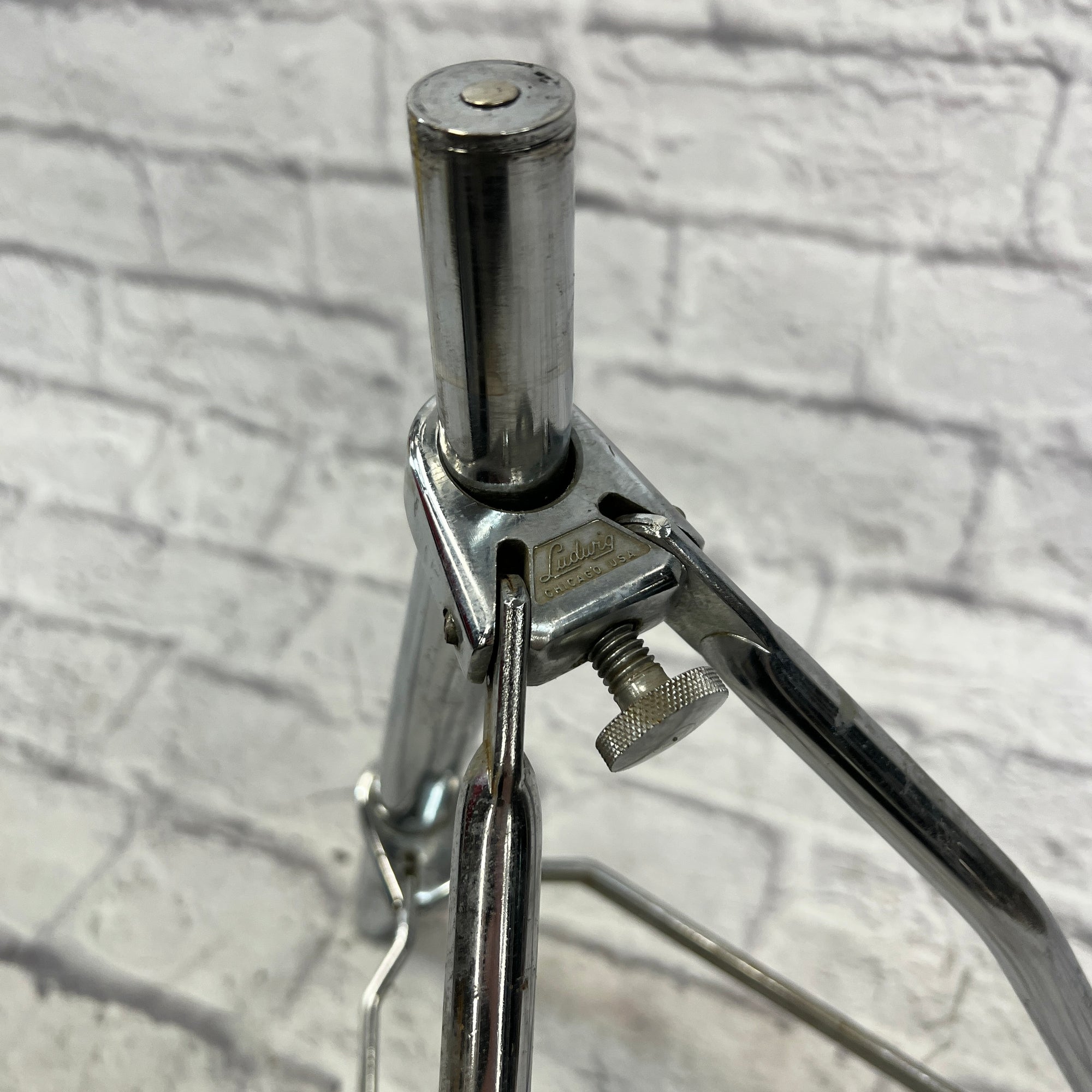Ludwig Porto Seat Throne