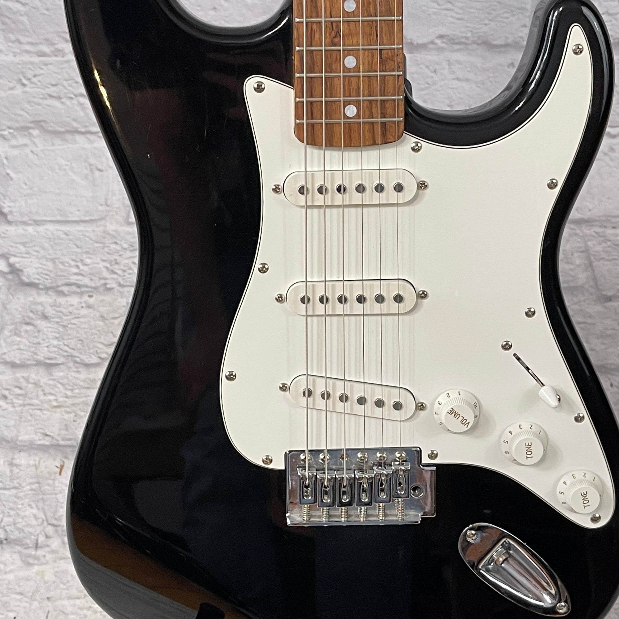 Johnson Black Strat Electric Guitar
