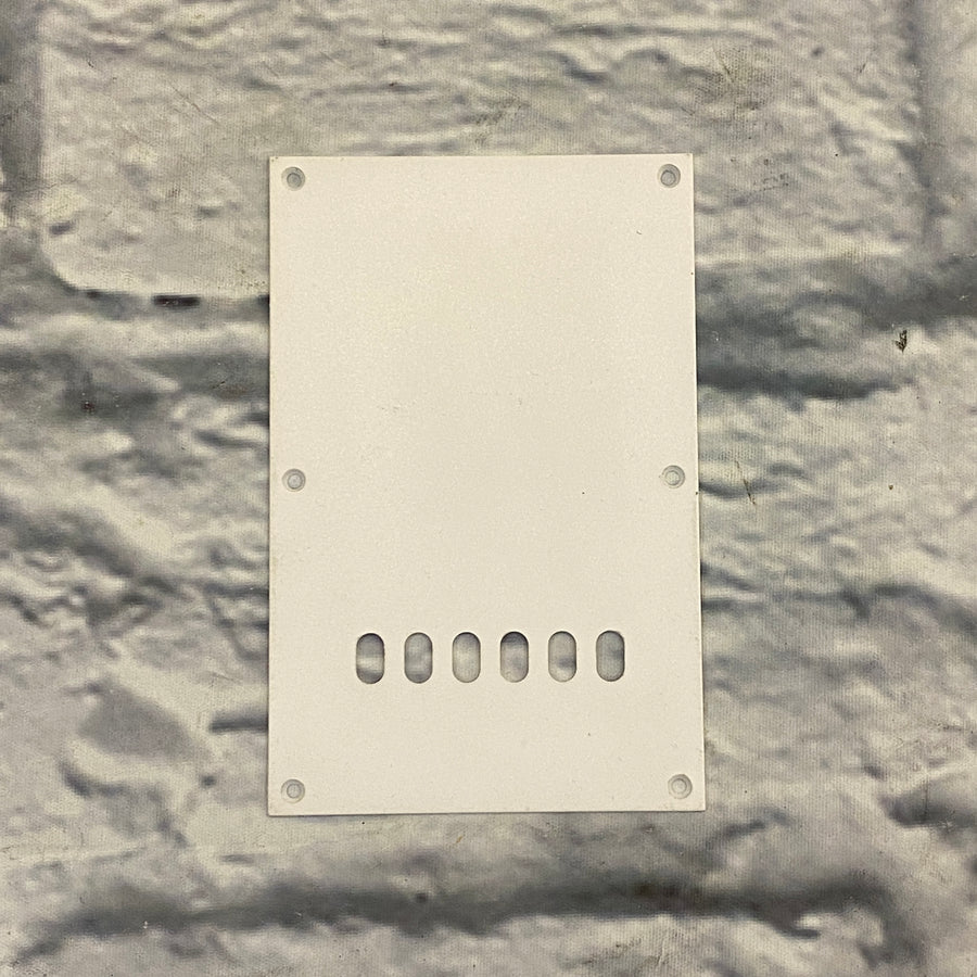Unknown White Back Plate/Trem Guard