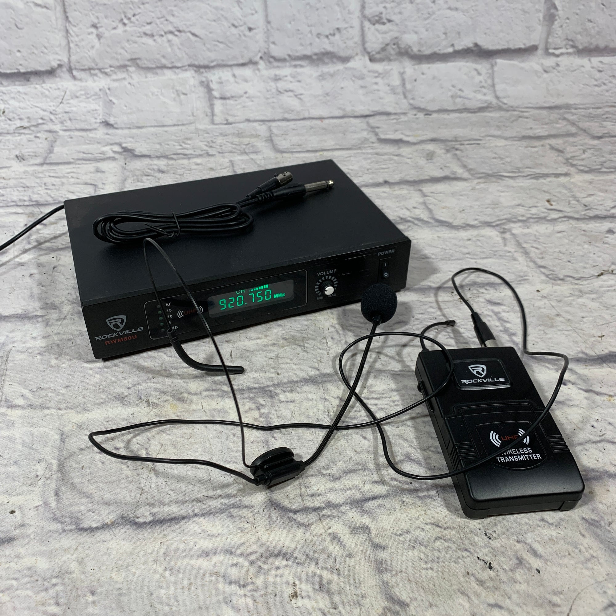 Rockville RWM60U Wireless Vocal & Instrument Mic System