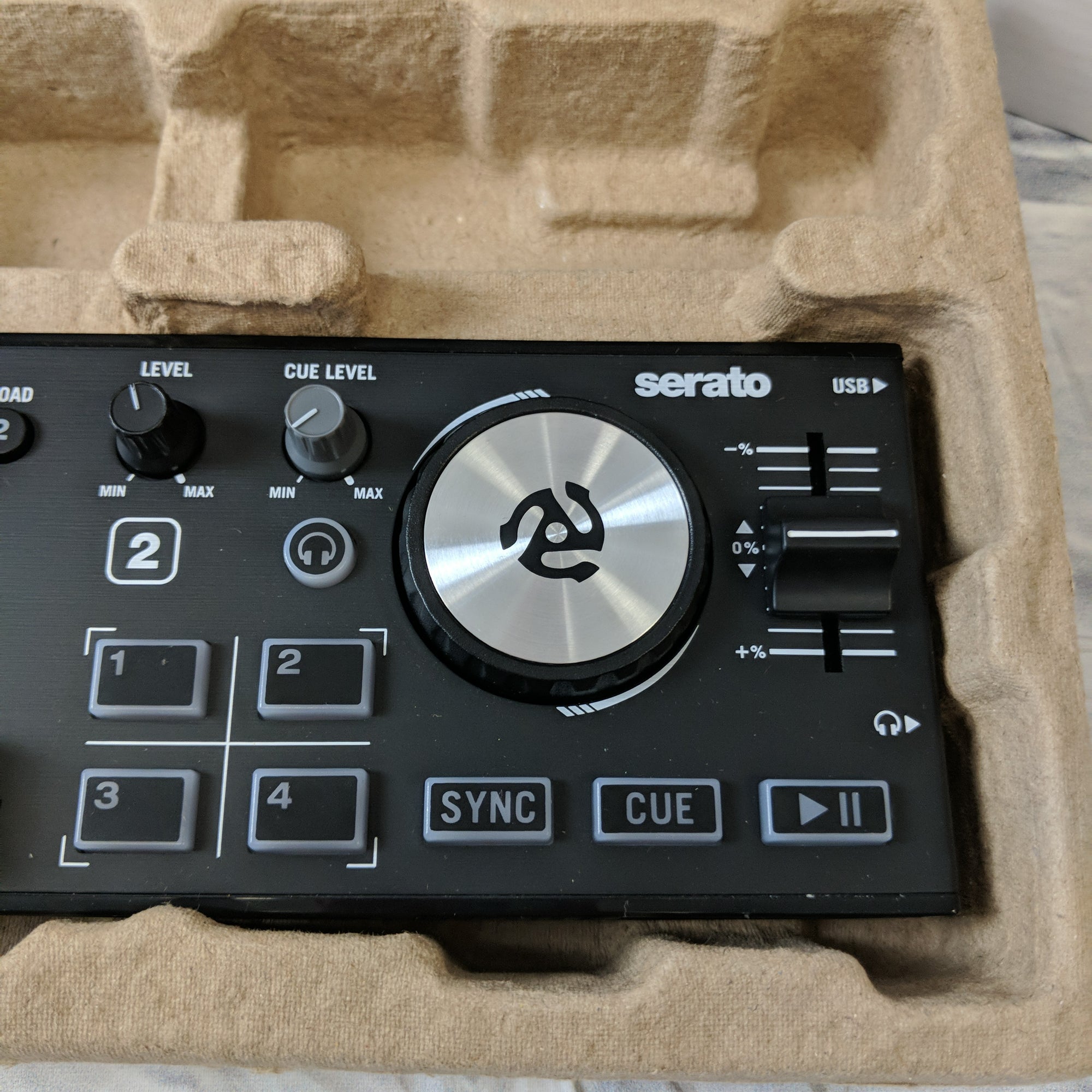Numark DJ2 Go2 Touch DJ Controller