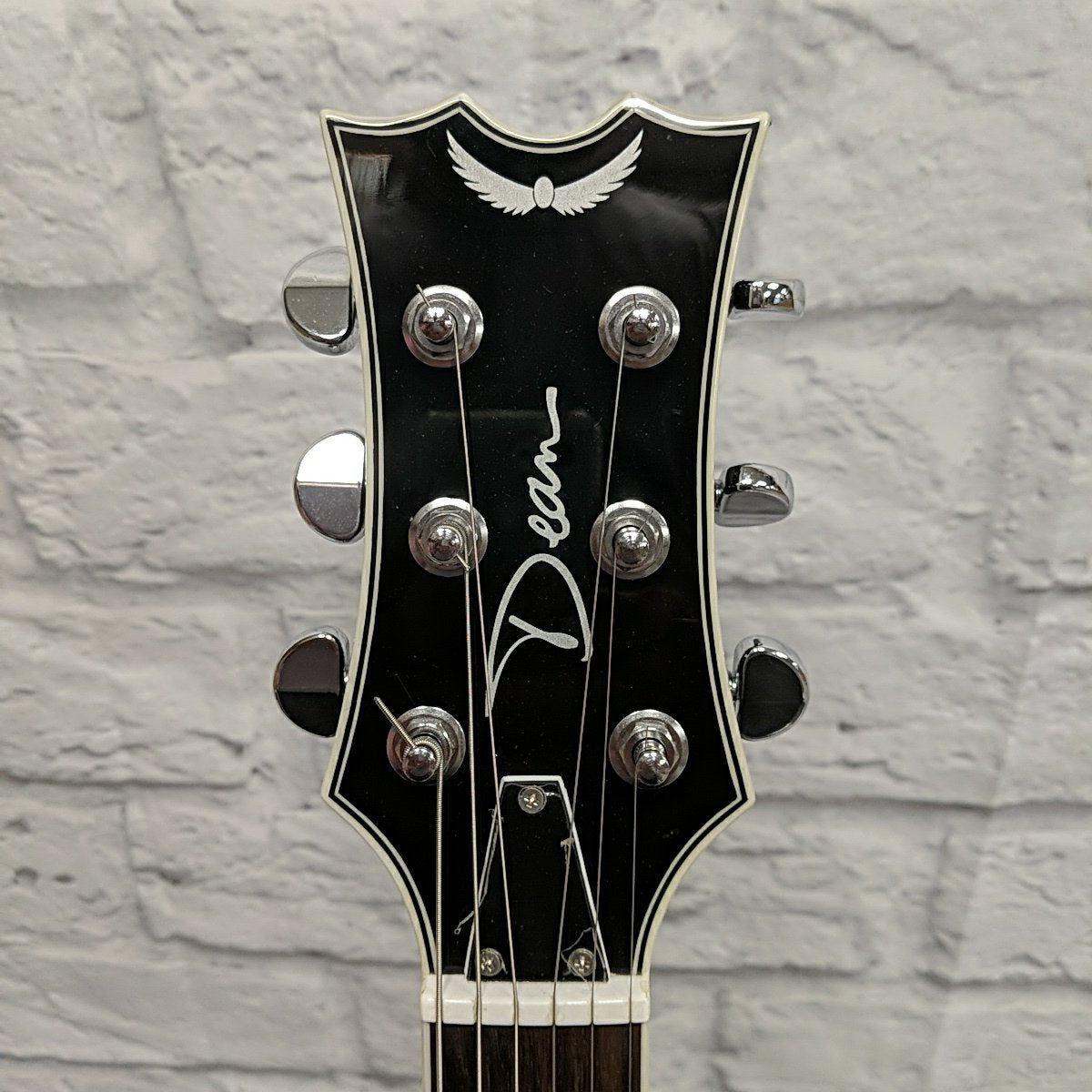 Dean Colt Semi-Hollowbody Black w/ Piezo Pickup