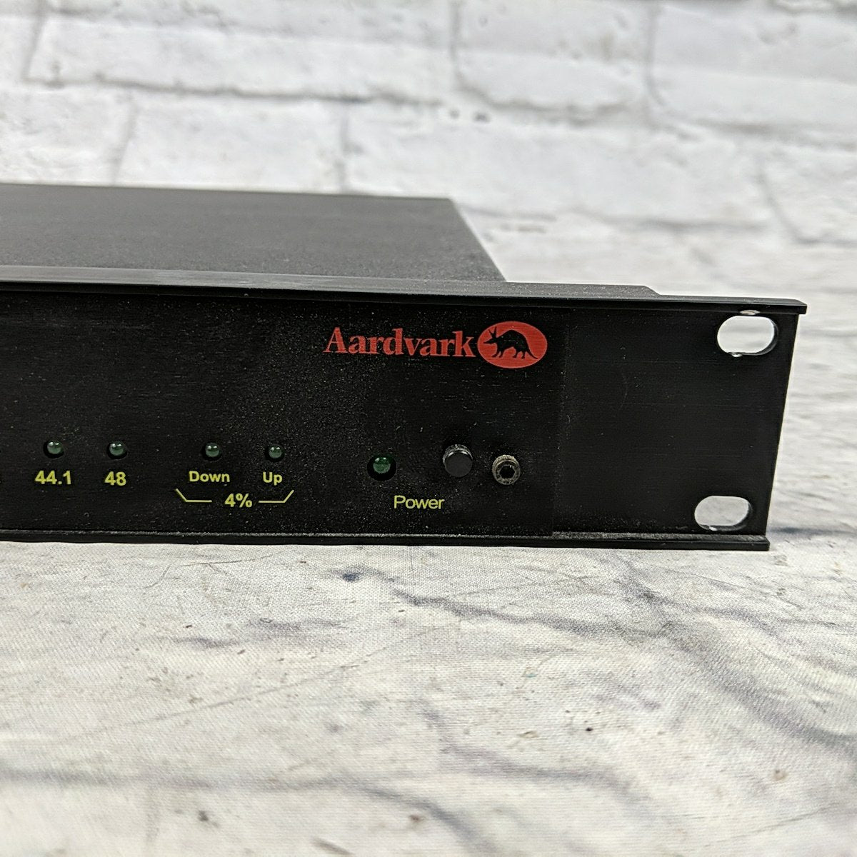 Aardvark Ardsync Master Clock Generator