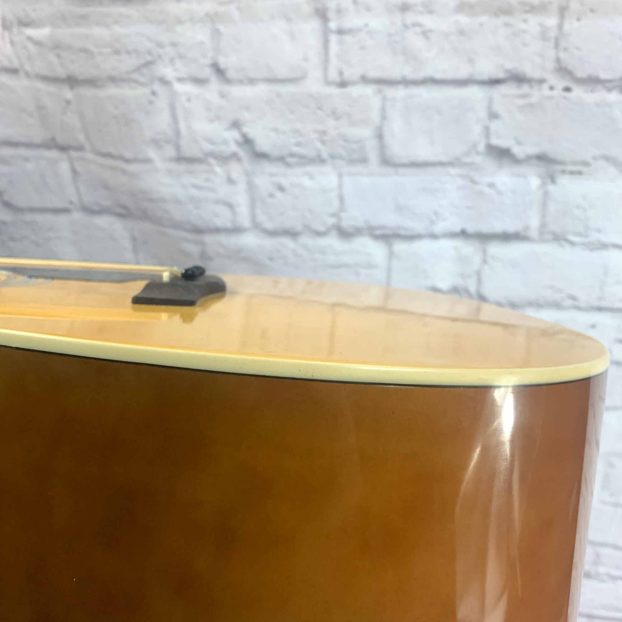 Silvertone SD3000PK Acoustic Guitar